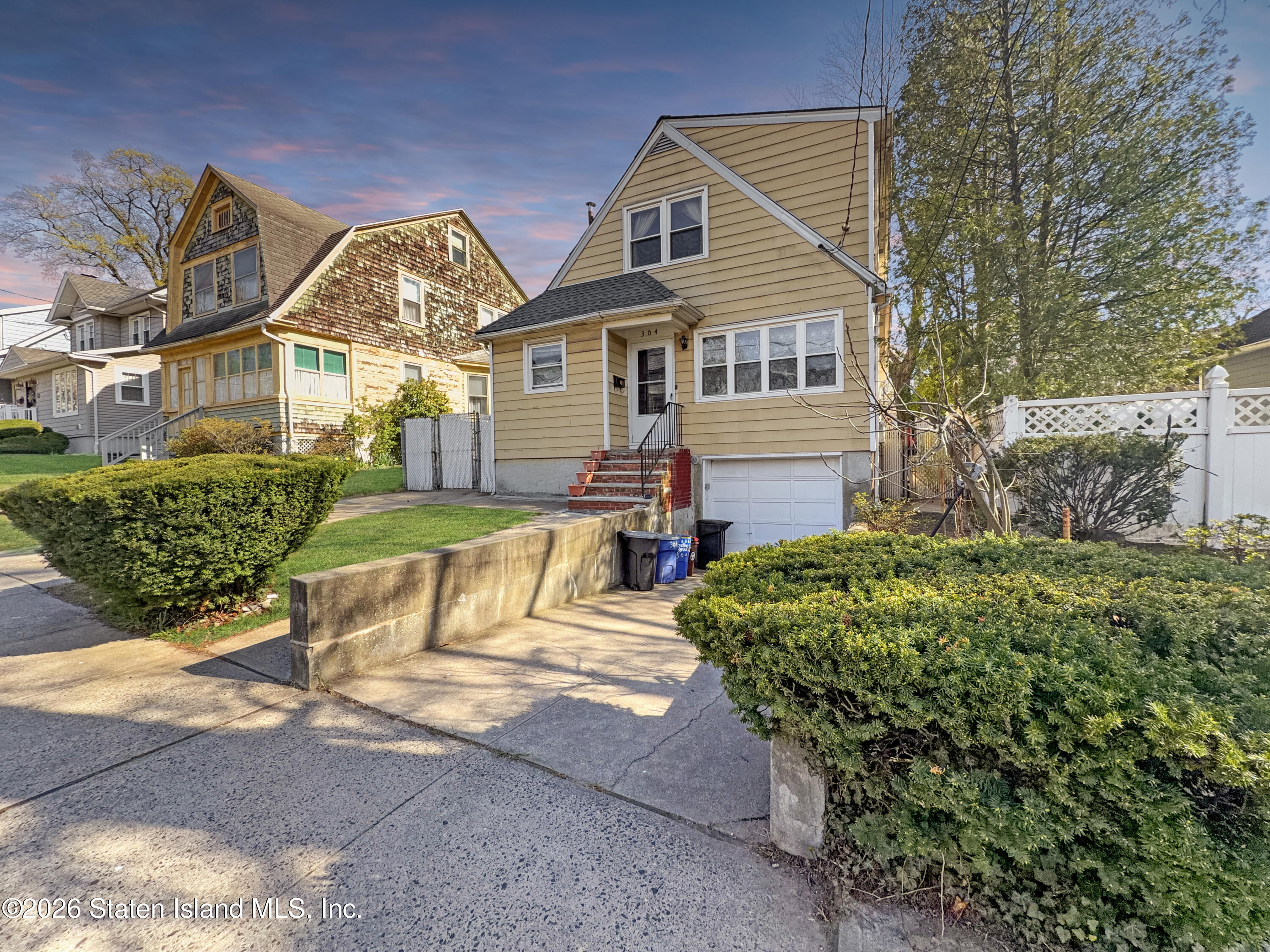 304 Kingsley Avenue Image 3