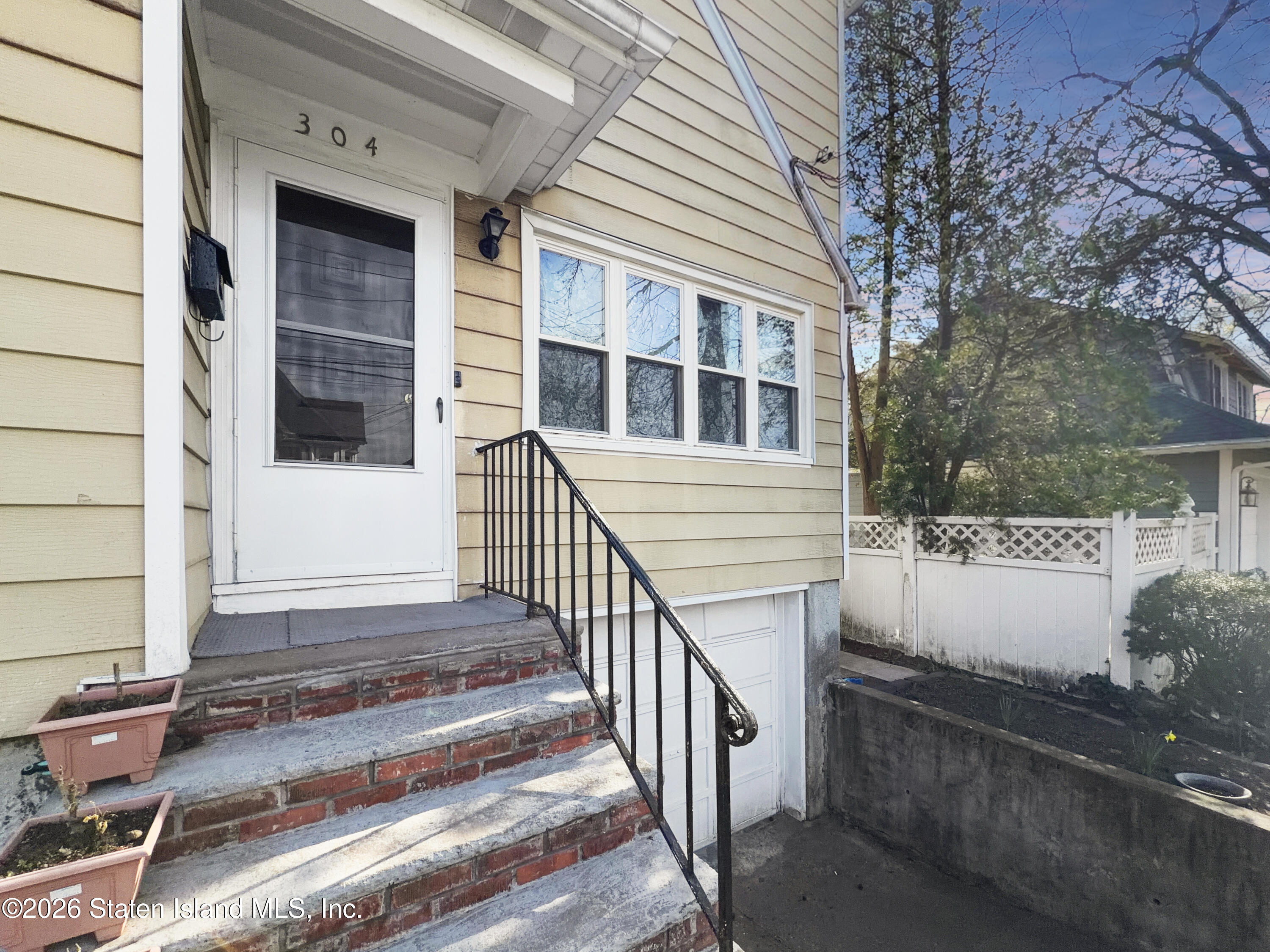 304 Kingsley Avenue Image 4