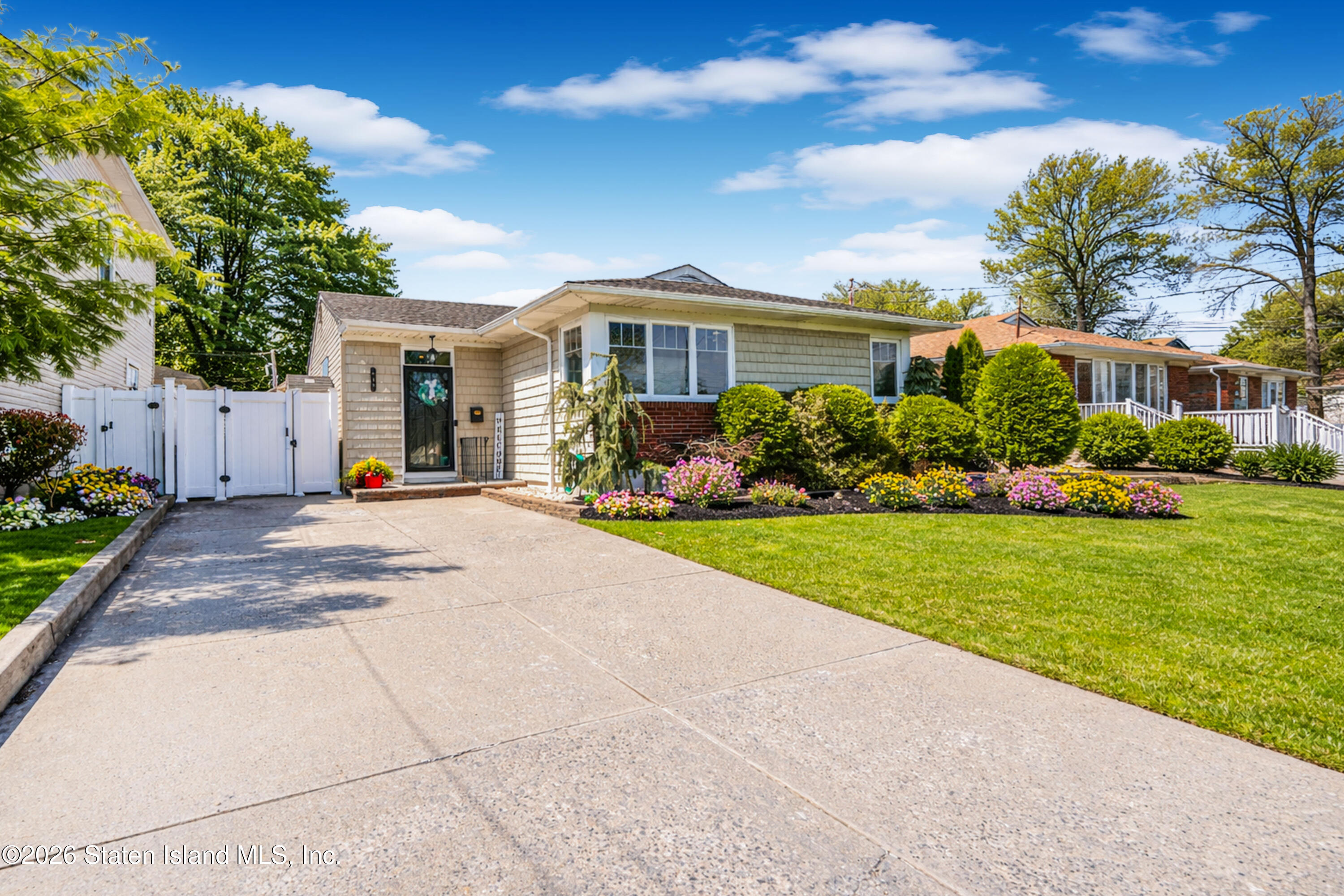 432 Winchester Avenue Image 1