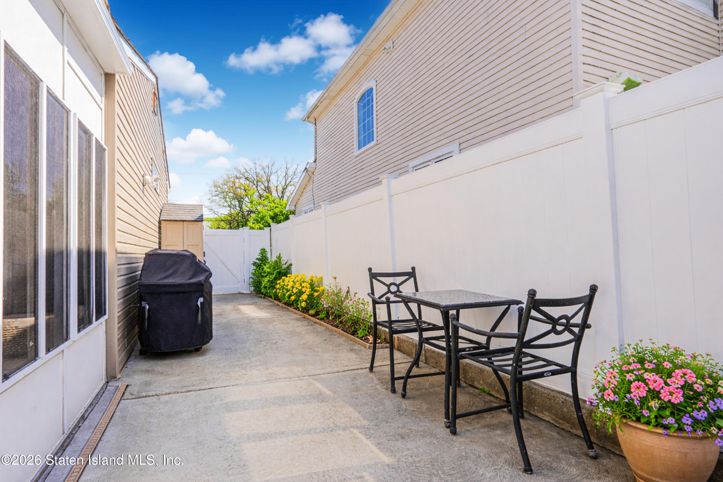 432 Winchester Avenue Image 3