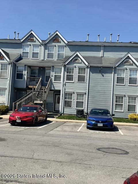 243 Pond Way B Image 2