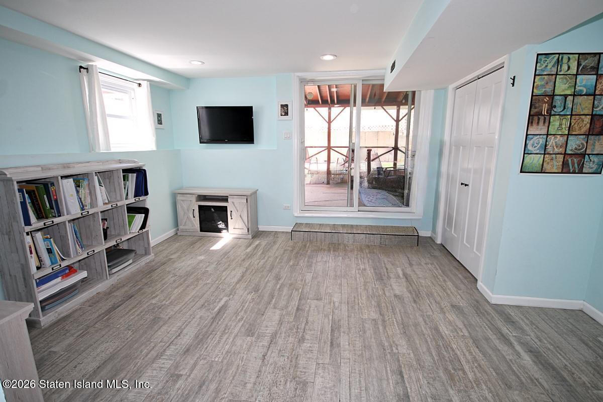 656 Craig Avenue, Staten Island, NY, 10307 image 18