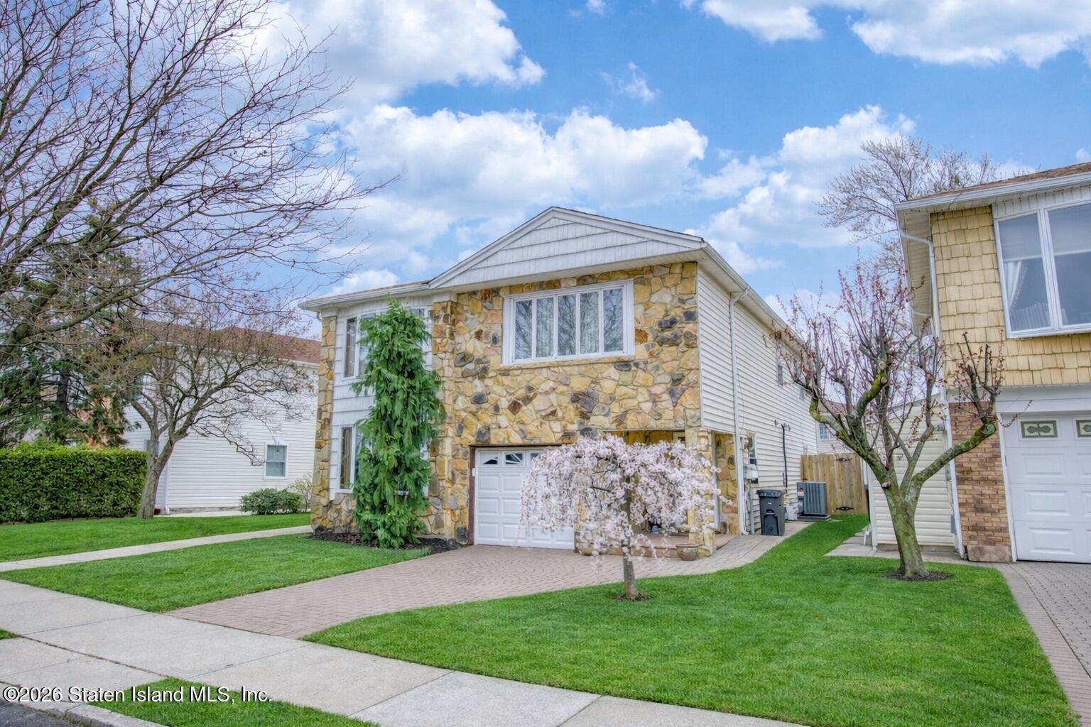 132 Forest Street, Staten Island, NY, 10314 image 30