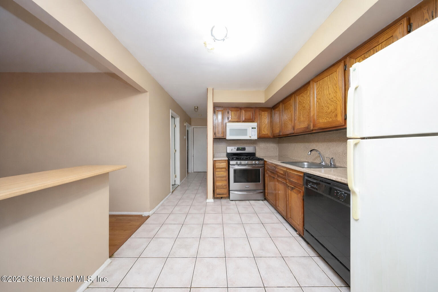 177 Lamped Loop 45, Staten Island, NY, 10314 image 9