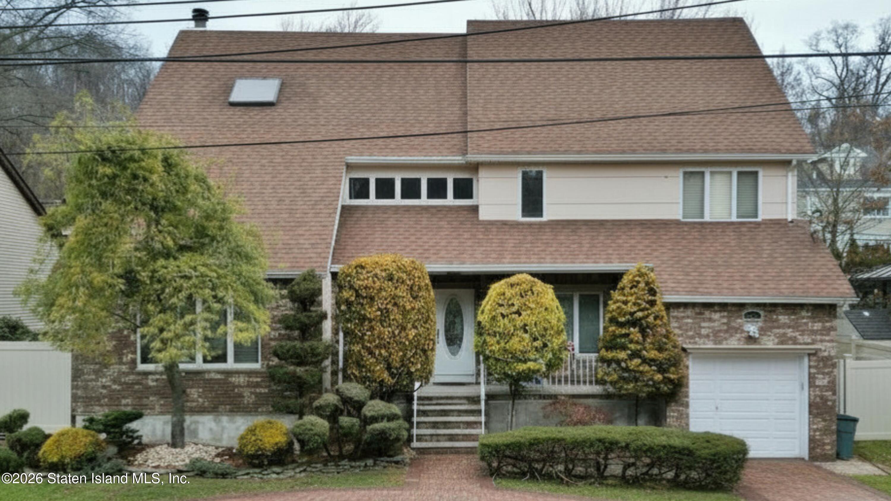 439 Saint Andrews Road Image 2