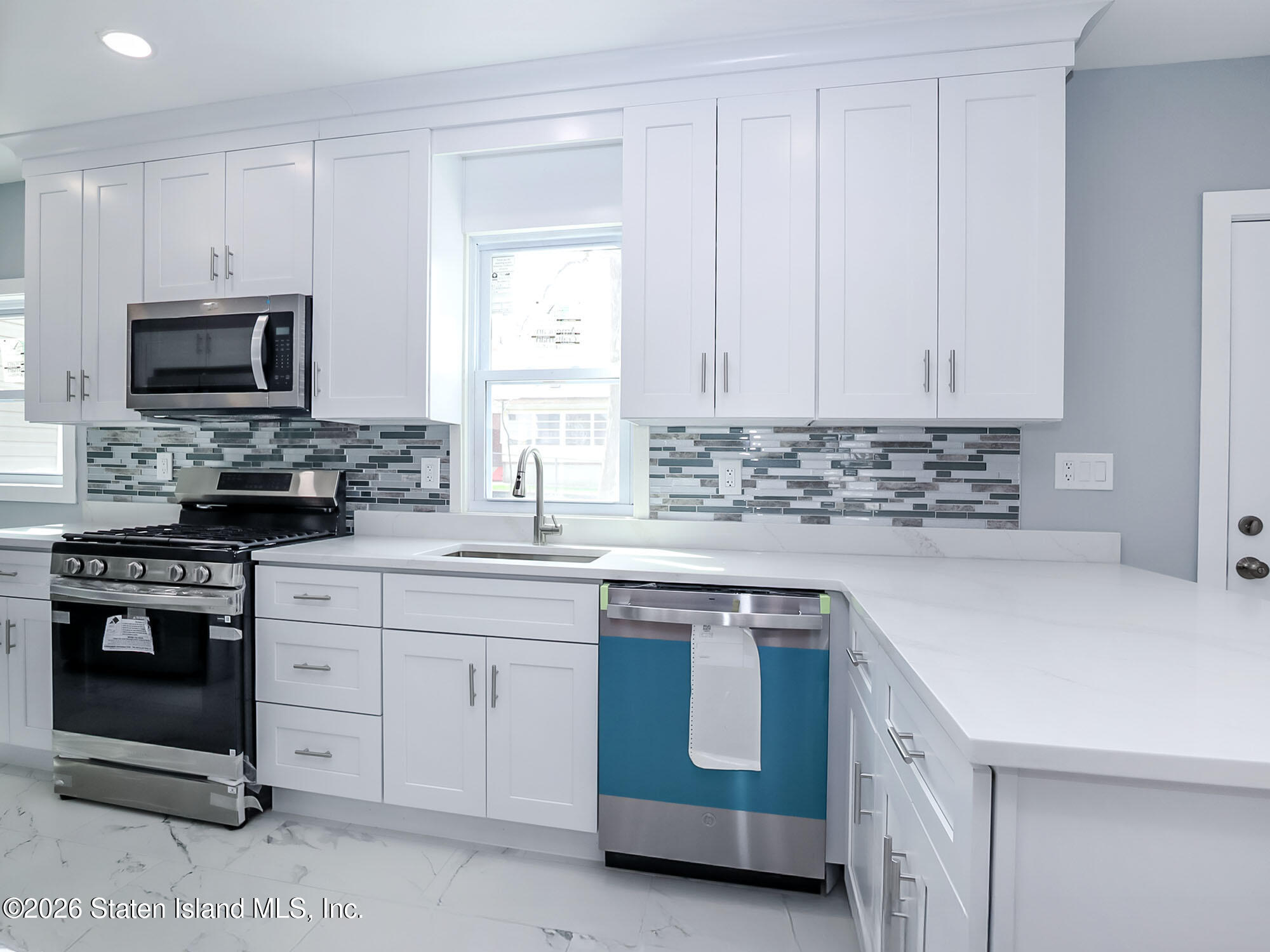 36 Sawyer Avenue, Staten Island, NY, 10314 image 12