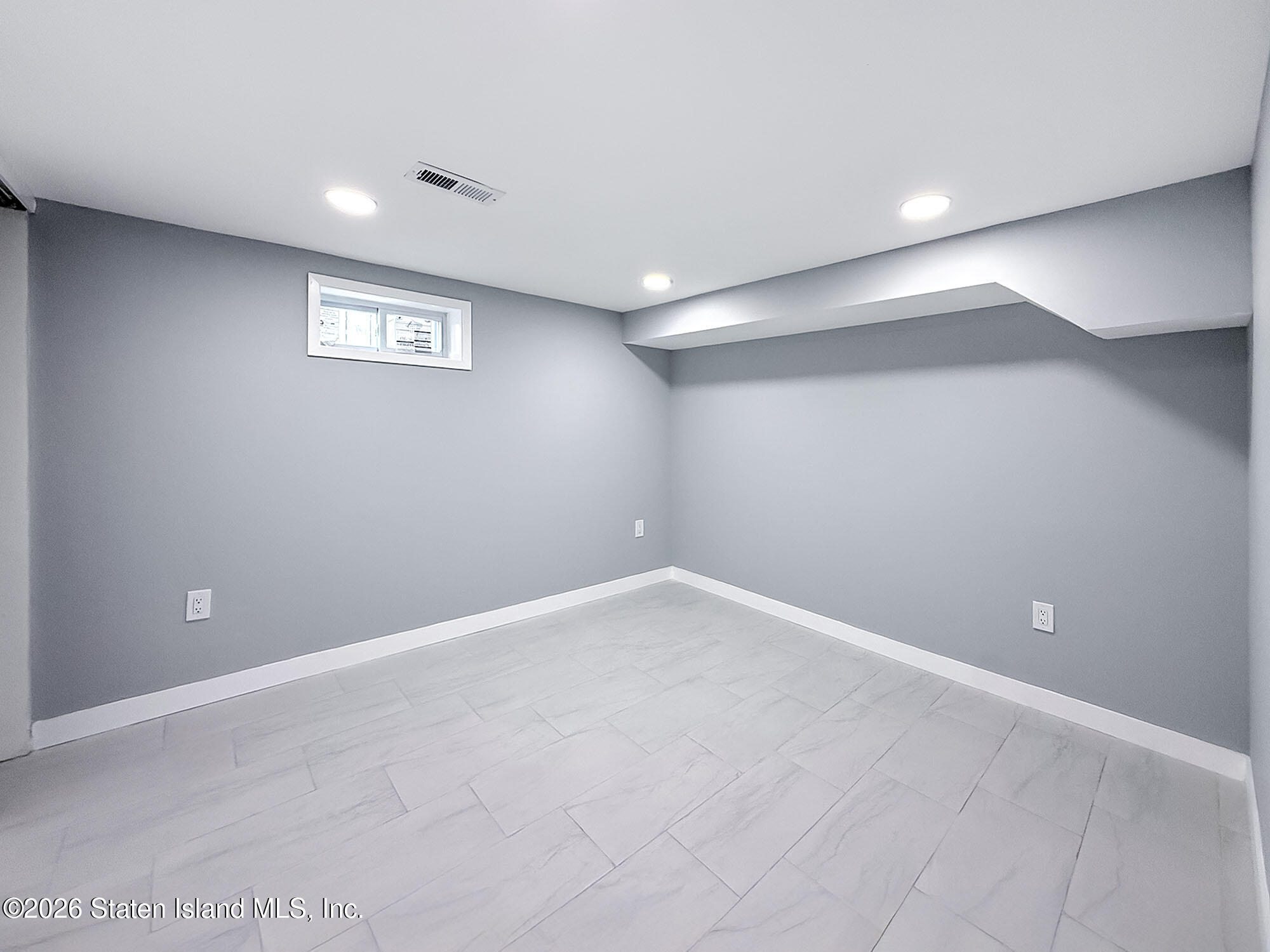 36 Sawyer Avenue, Staten Island, NY, 10314 image 31