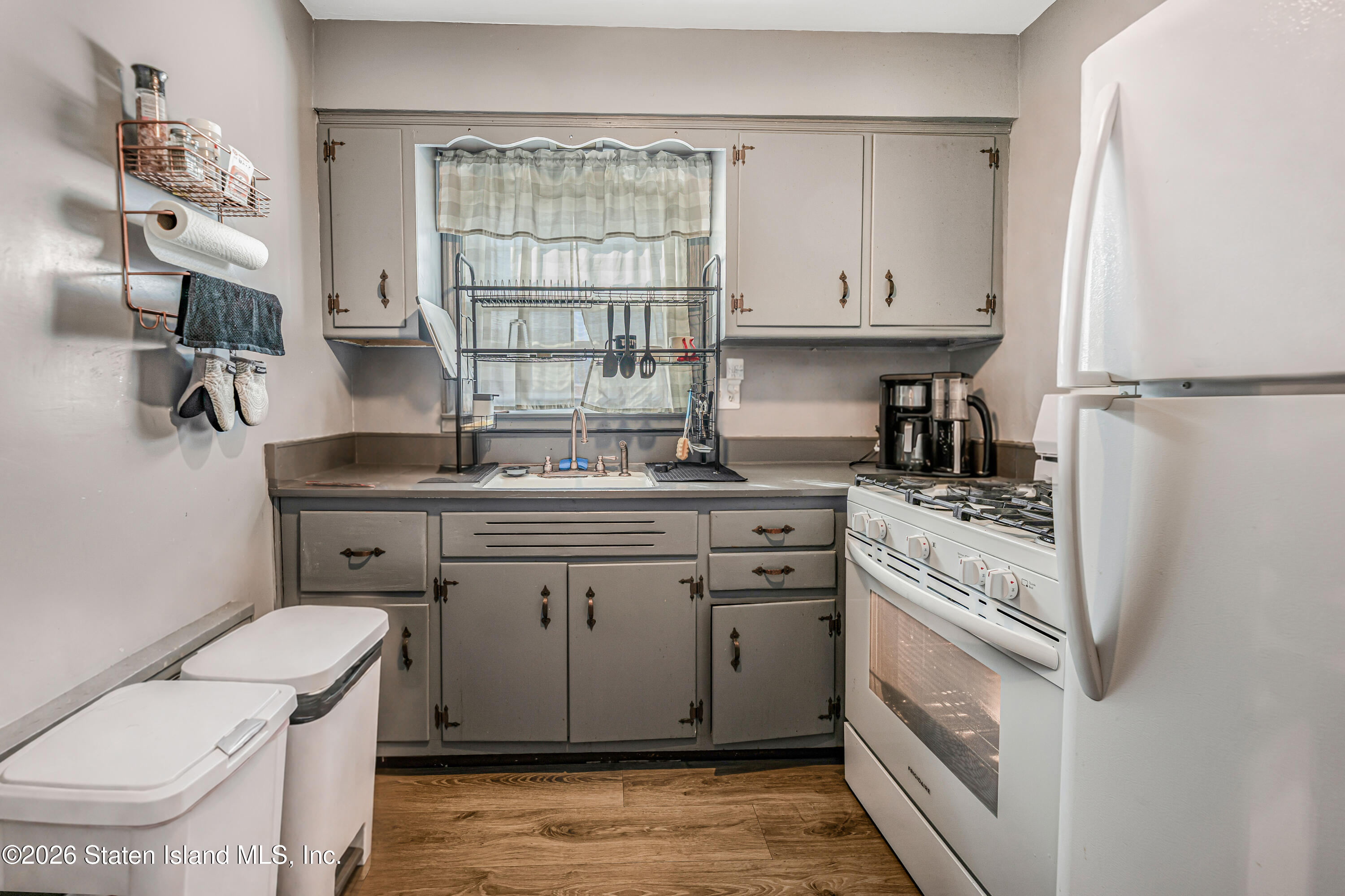 352 Stewart Avenue, Staten Island, NY, 10314 image 8