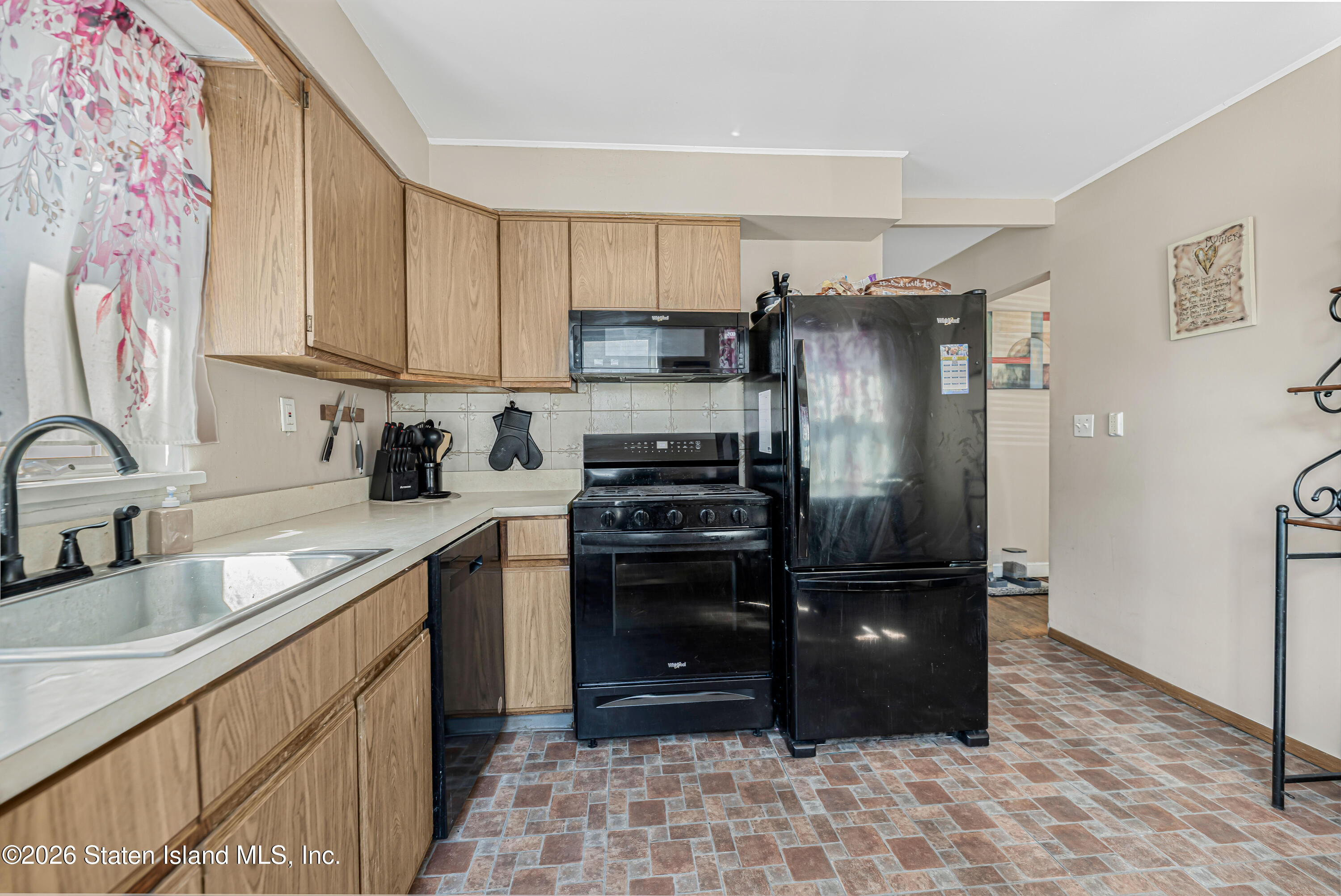 352 Stewart Avenue, Staten Island, NY, 10314 image 18