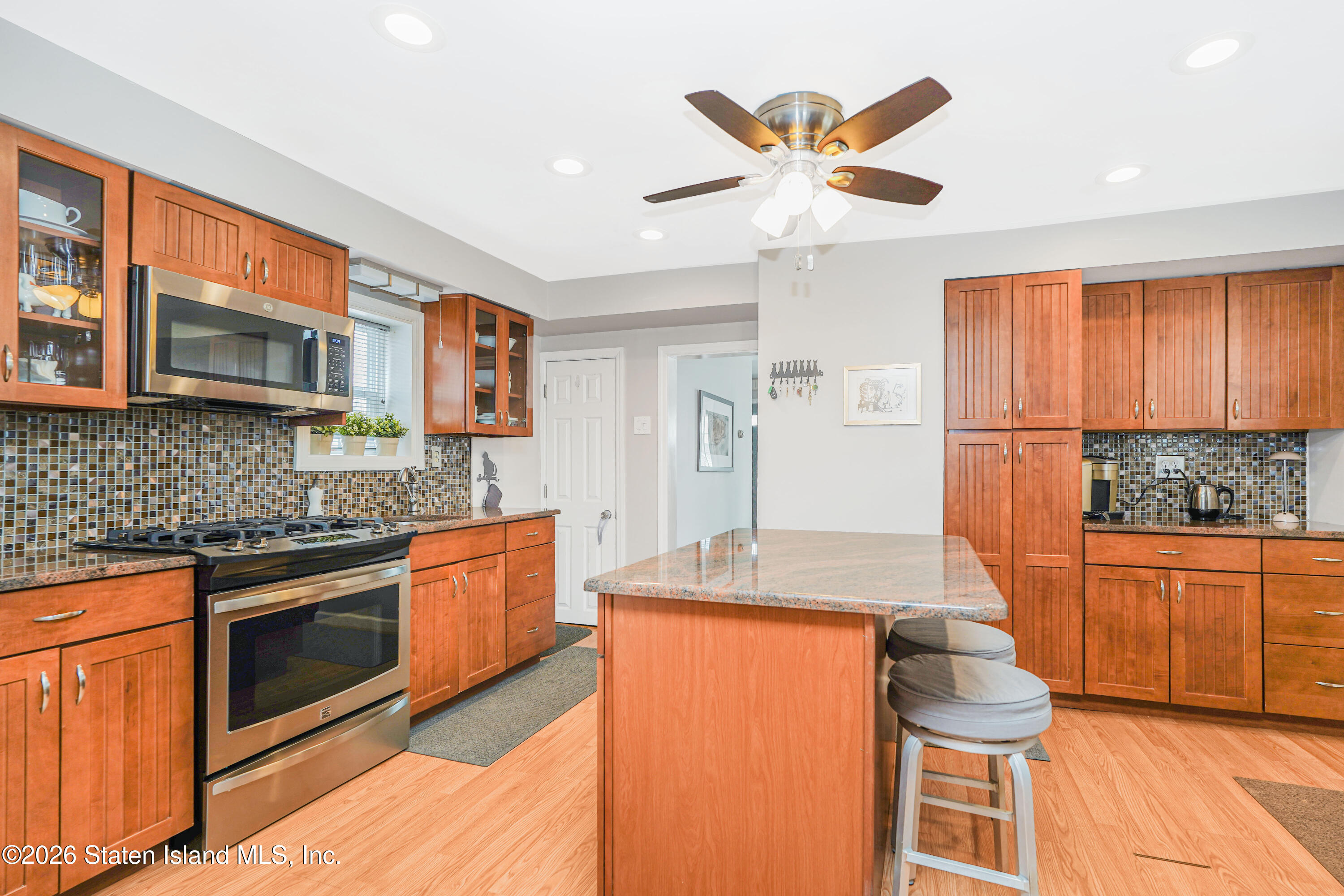 318 Nicholas Avenue, Staten Island, NY, 10302 image 13