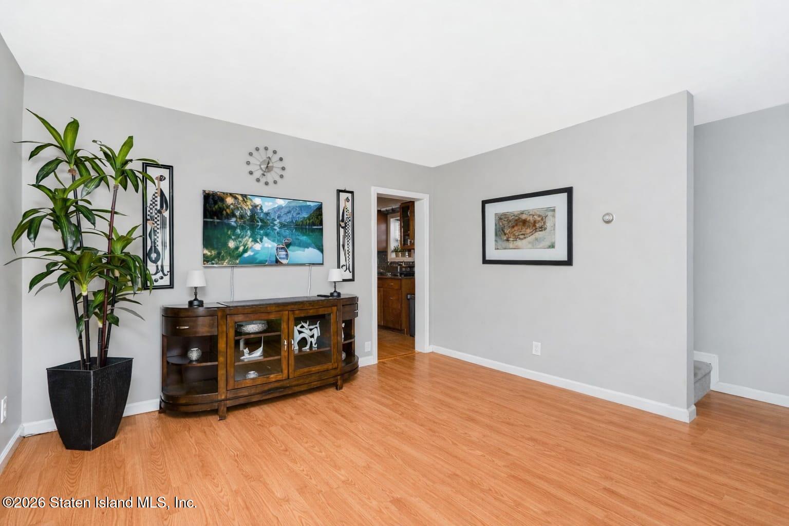 318 Nicholas Avenue, Staten Island, NY, 10302 image 32