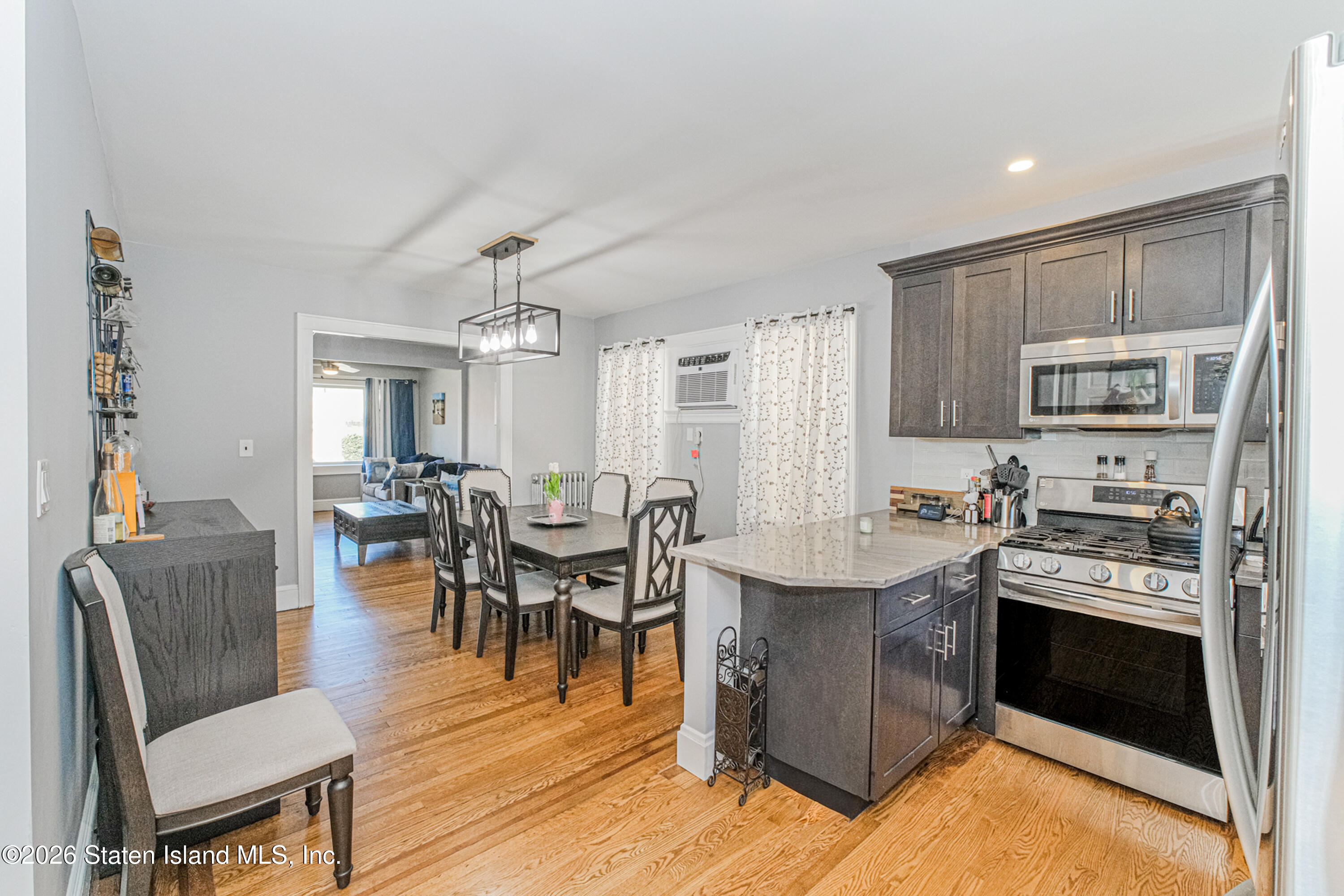 117 Woodbine Avenue, Staten Island, NY, 10314 image 9