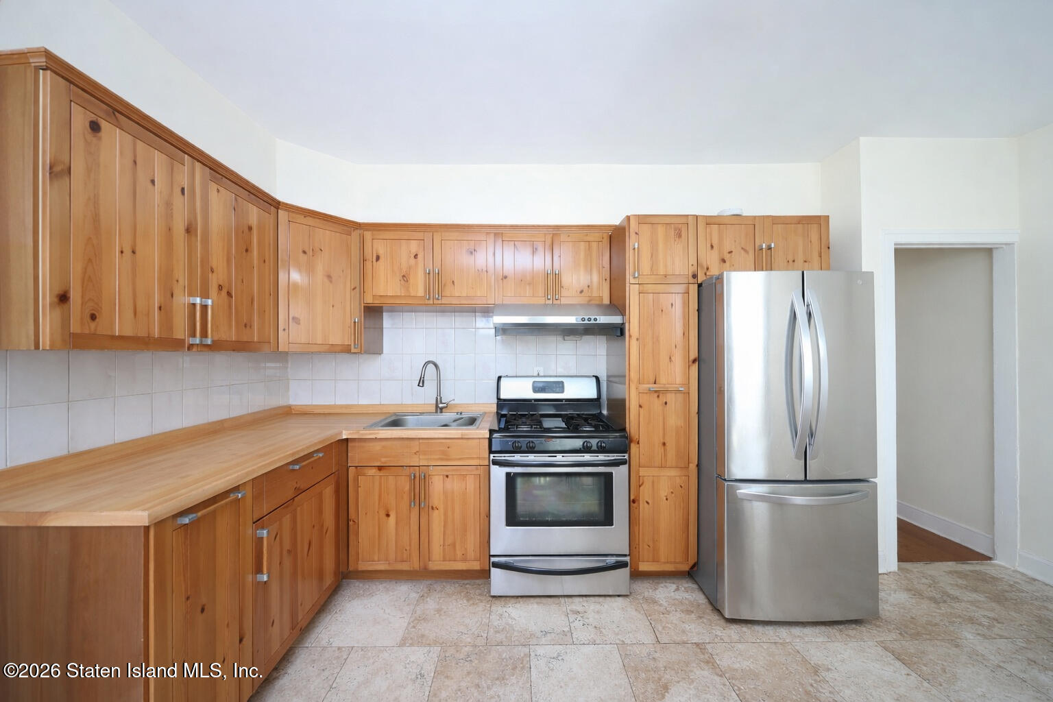 266 Kensington Avenue, Staten Island, NY, 10305 image 6