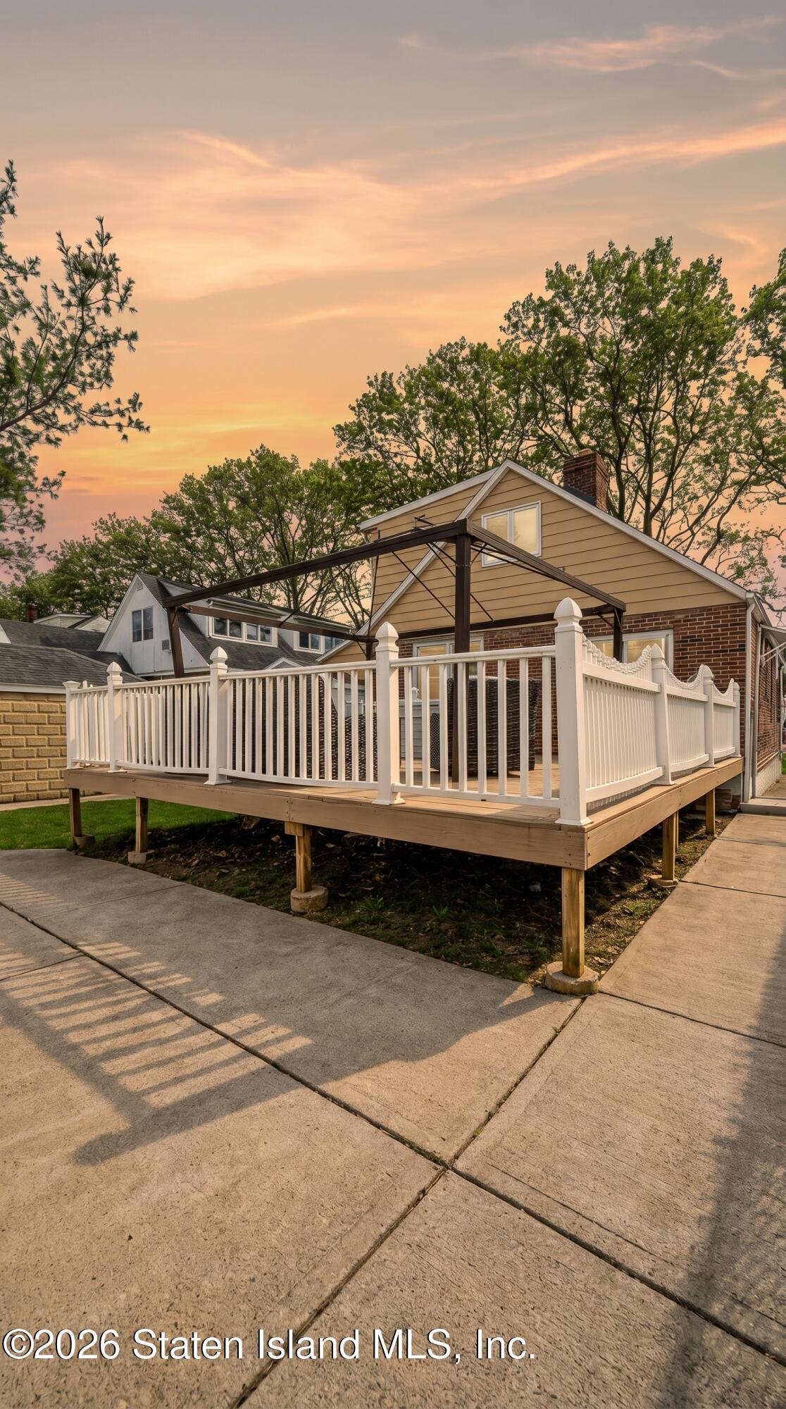 25 Sterling Avenue, Staten Island, NY, 10306 image 65