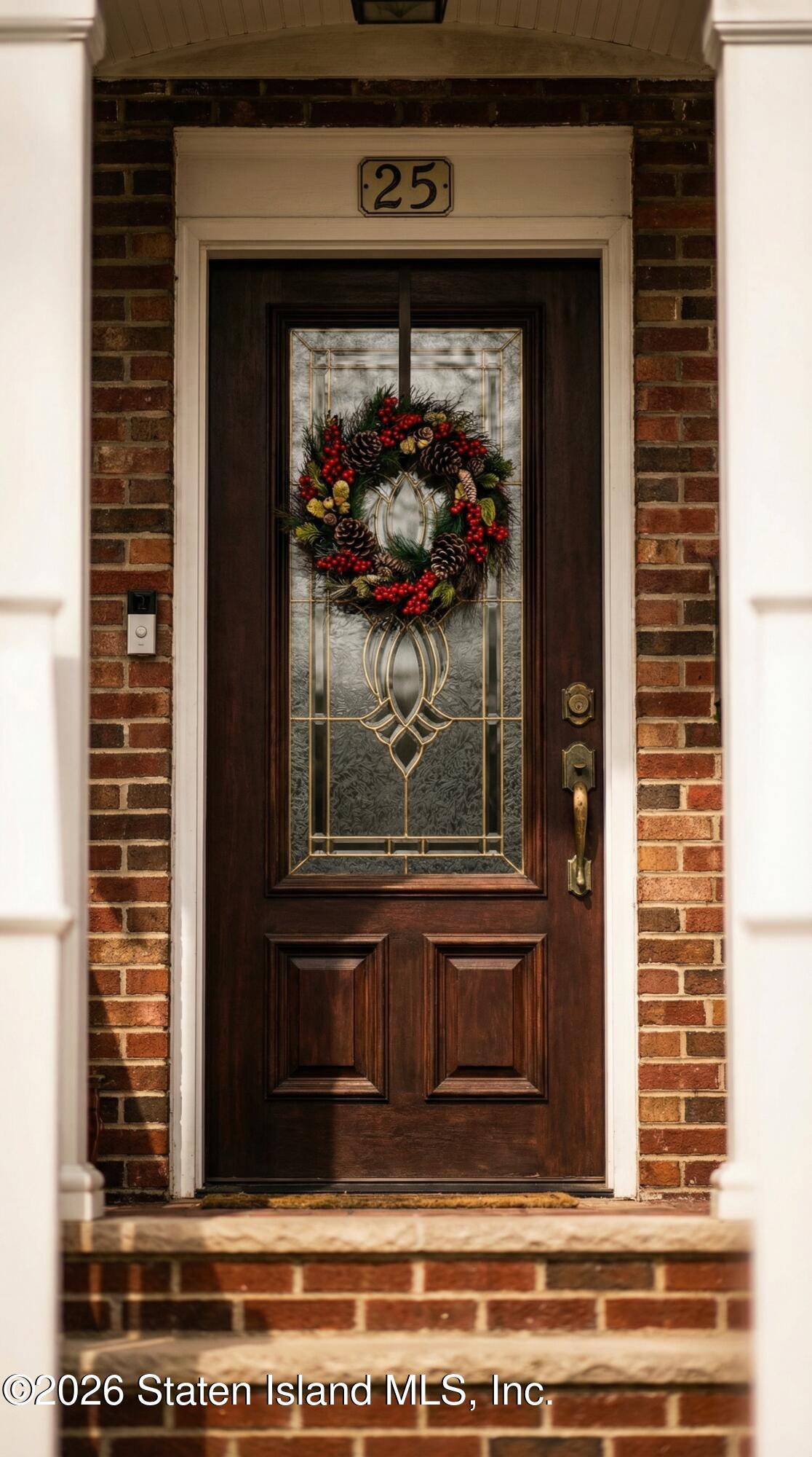 25 Sterling Avenue Image 4