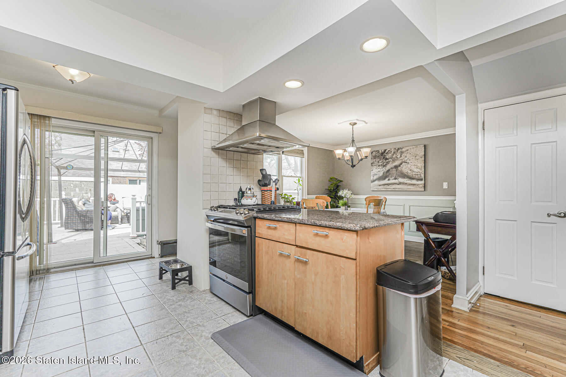 25 Sterling Avenue, Staten Island, NY, 10306 image 19