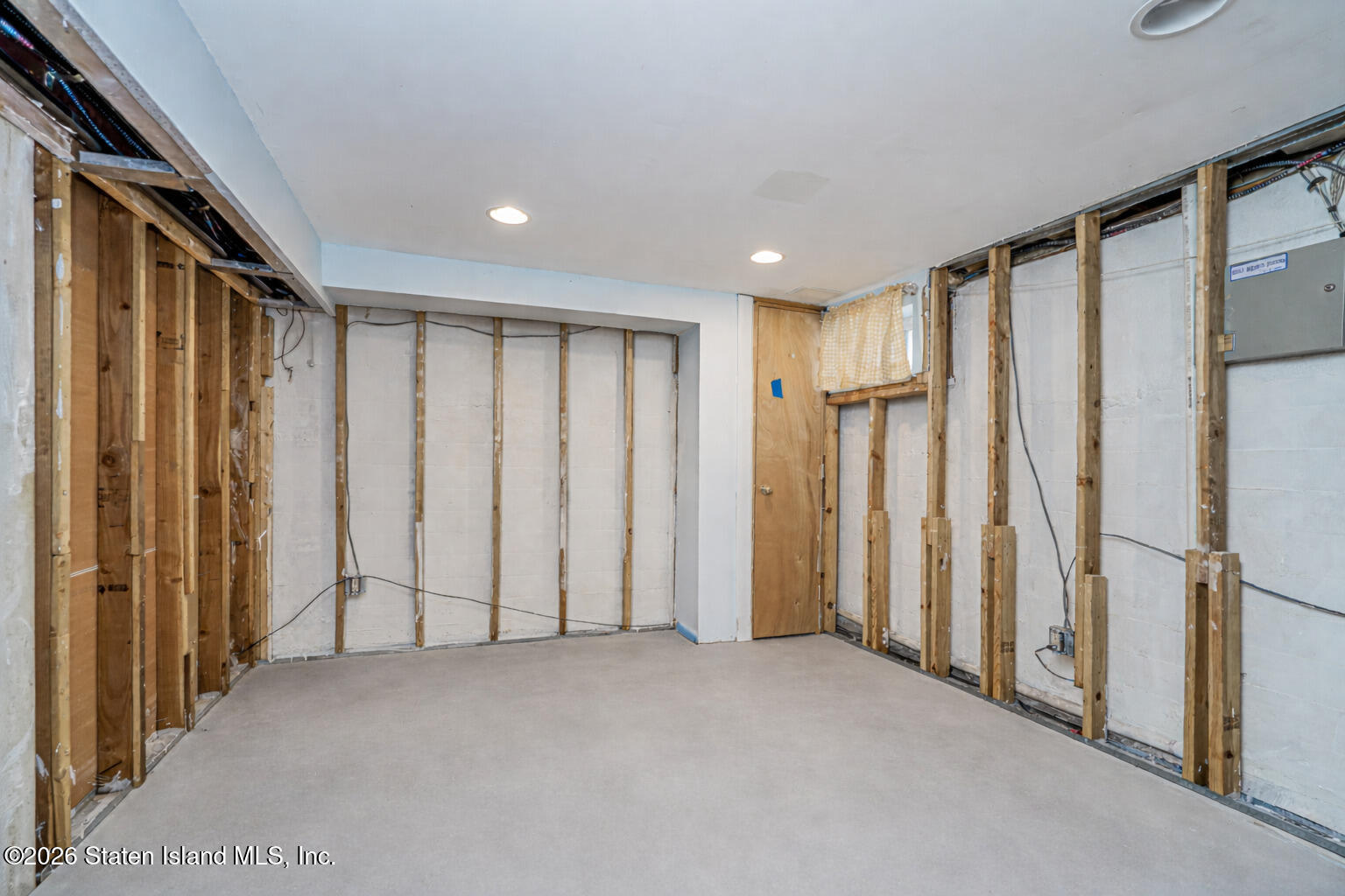 25 Sterling Avenue, Staten Island, NY, 10306 image 61