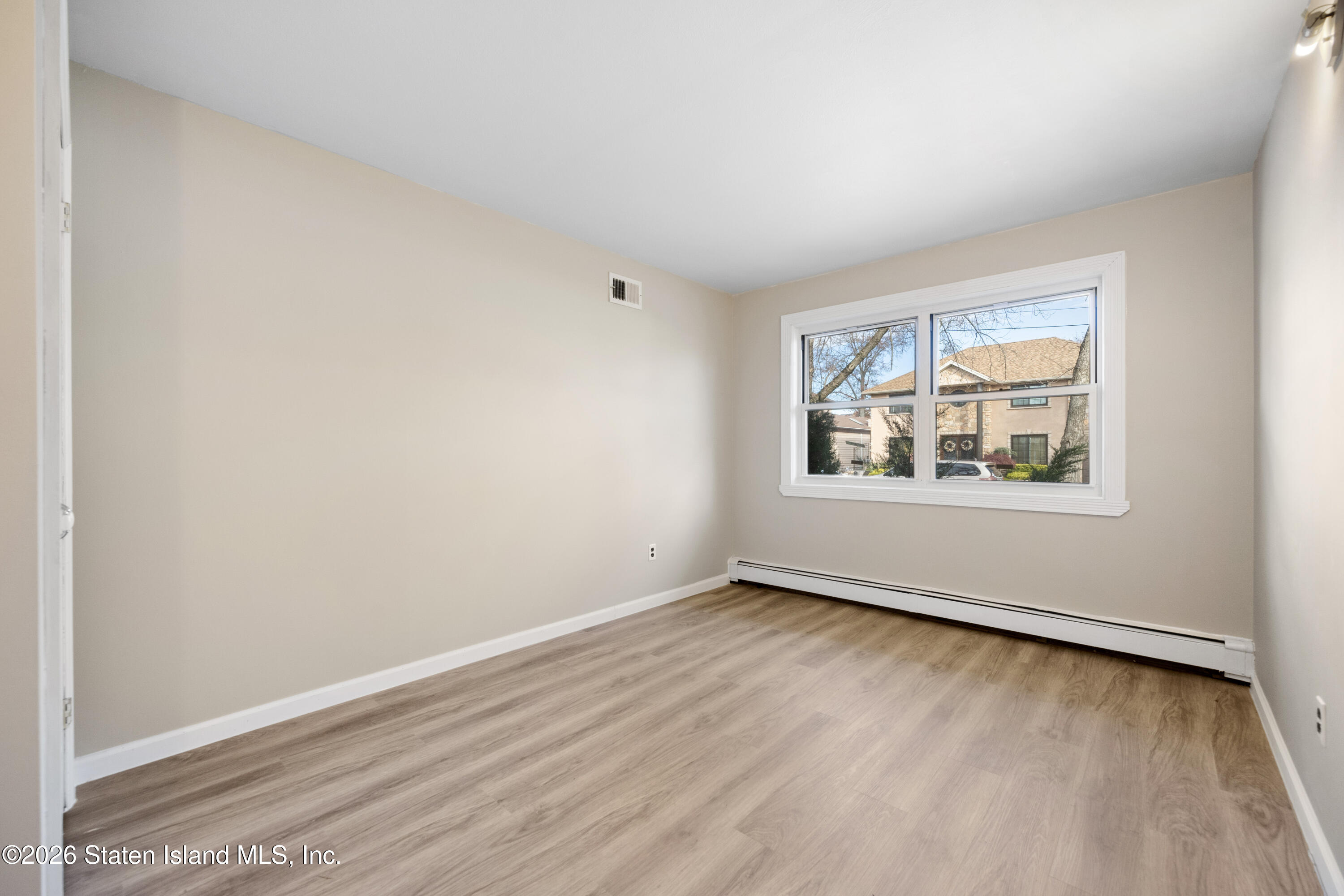 62 Bennett Place, Staten Island, NY, 10312 image 12