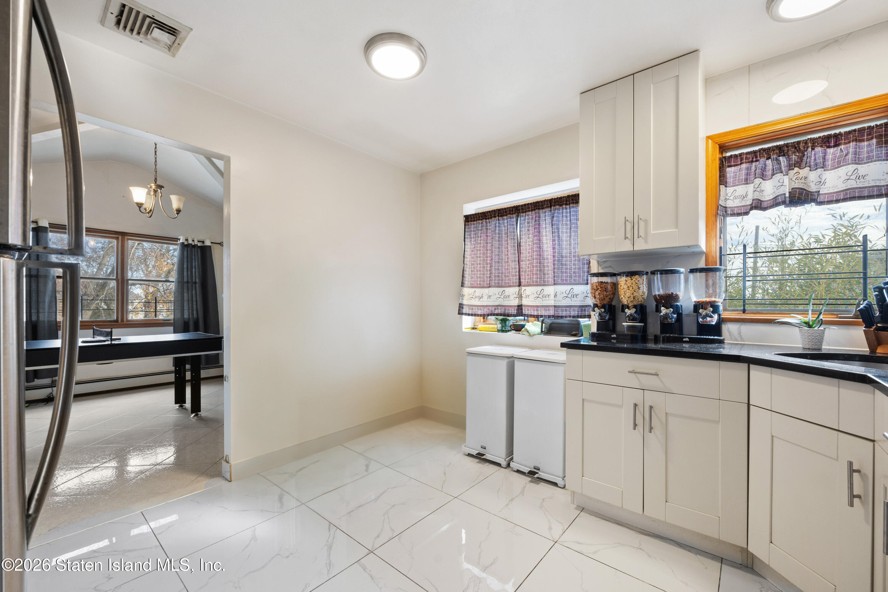 62 Bennett Place, Staten Island, NY, 10312 image 17