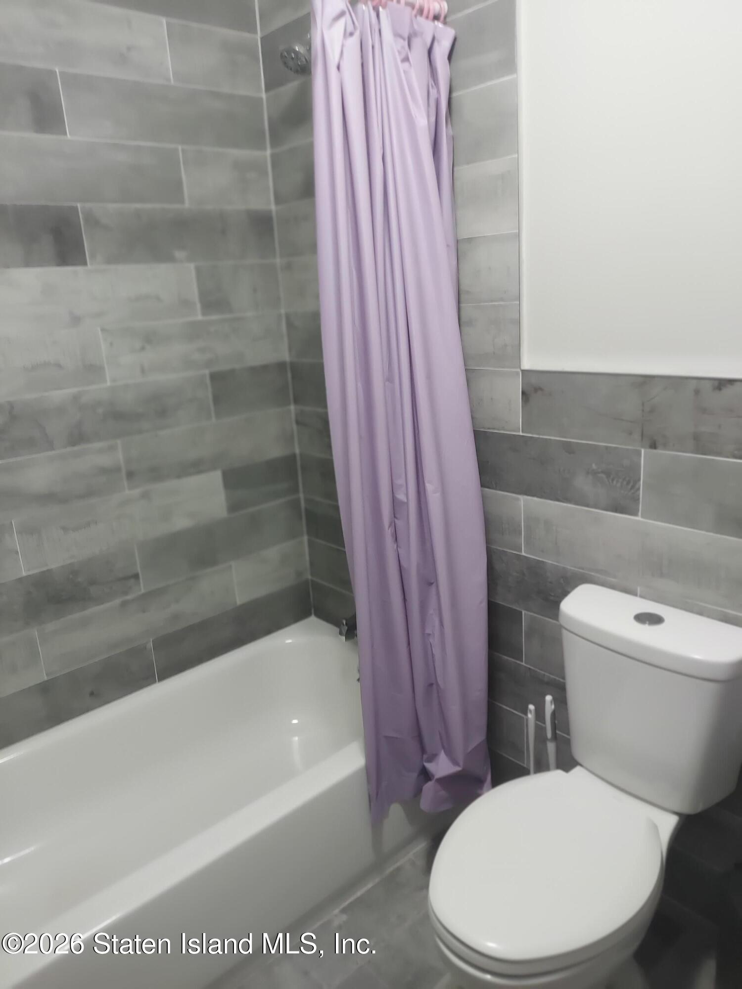 133 Eaton Place Image 4