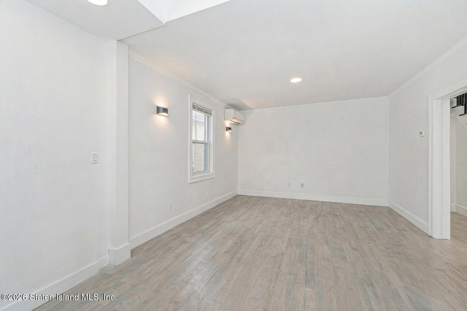 411 Little Clove Road, Staten Island, NY, 10301 image 9