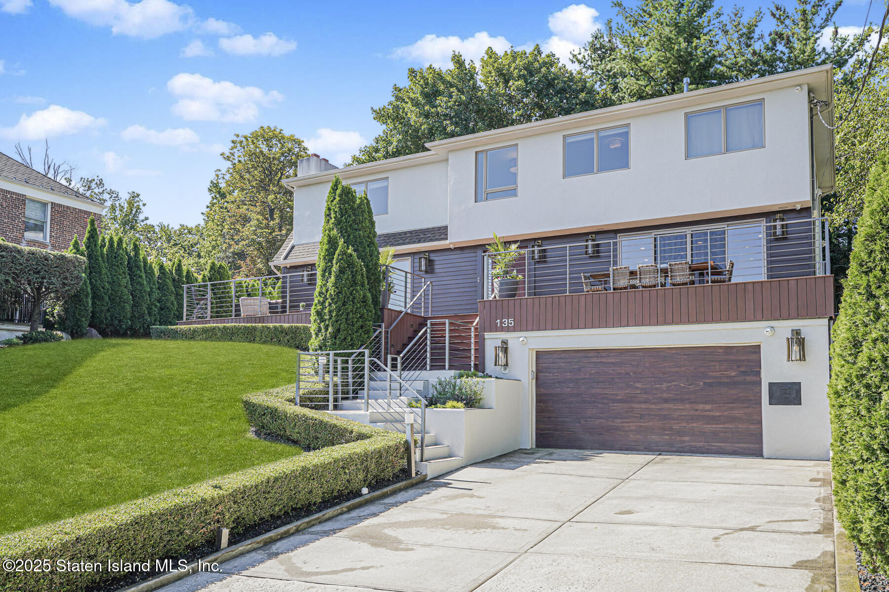 135 Nixon Avenue Image 2