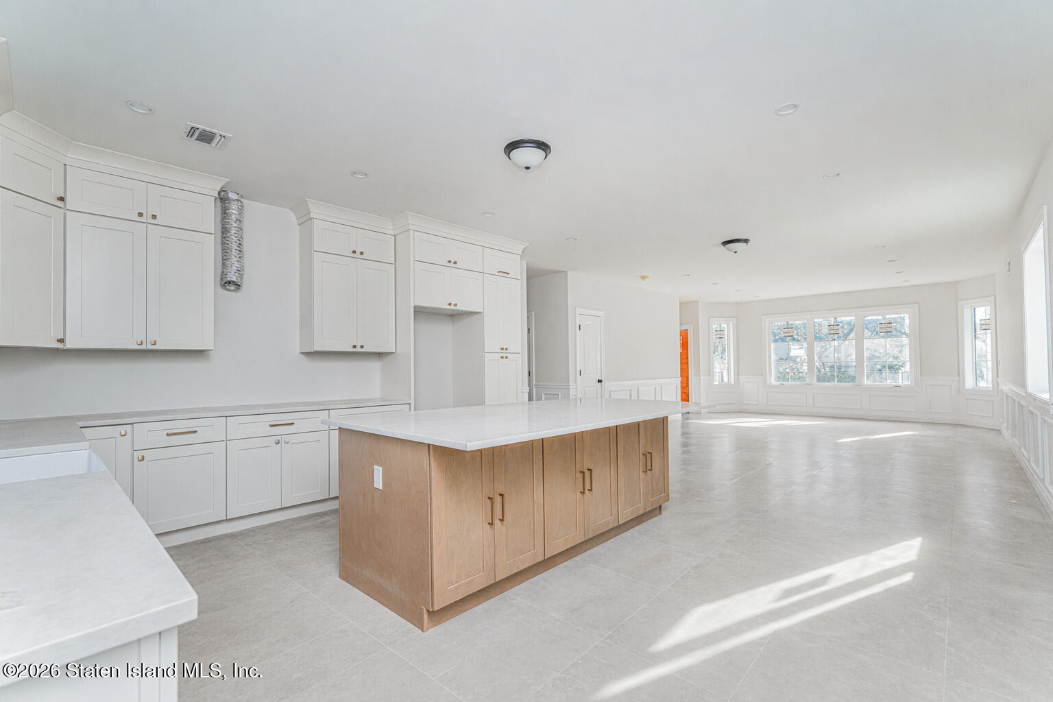 425 Philip Avenue Image 4