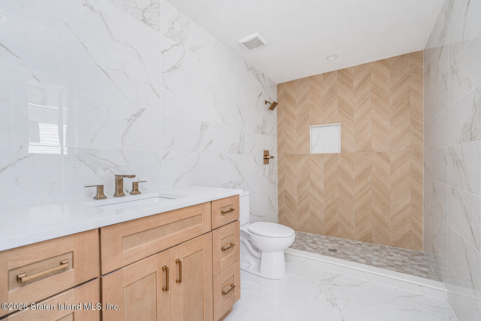 425 Philip Avenue, Staten Island, NY, 10312 image 13