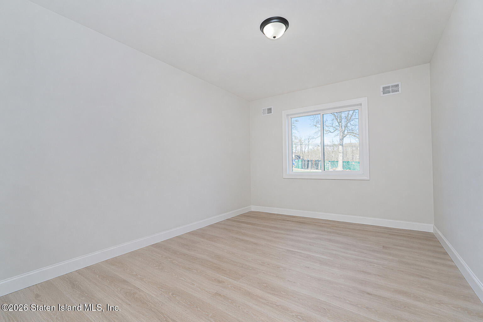 425 Philip Avenue, Staten Island, NY, 10312 image 16