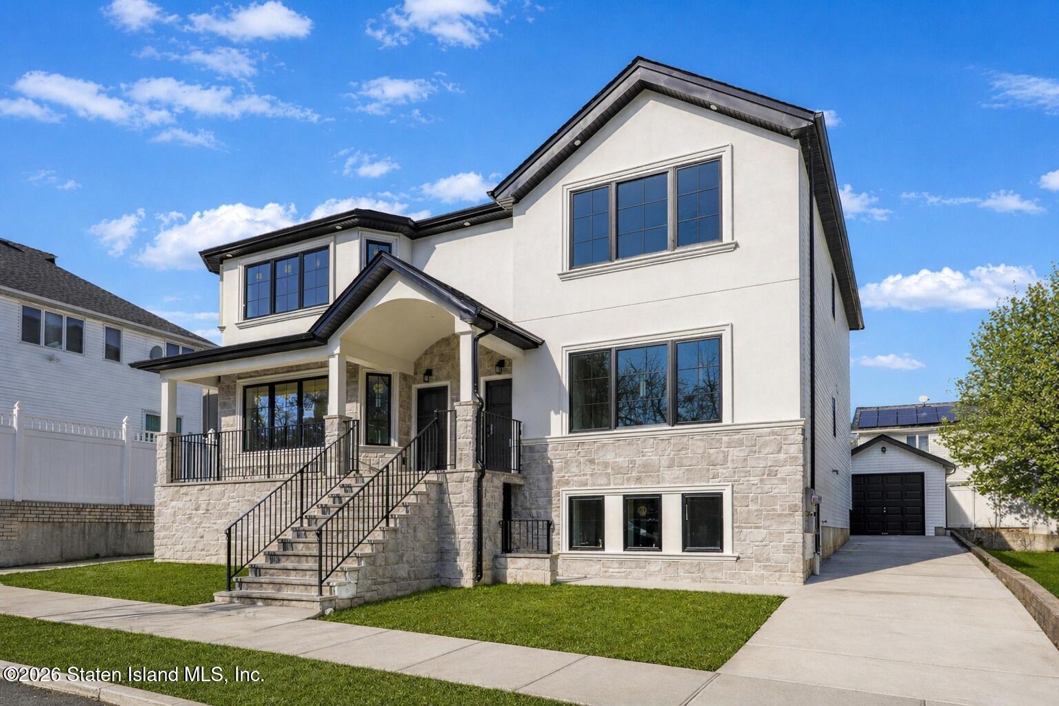 425 Philip Avenue Image 2