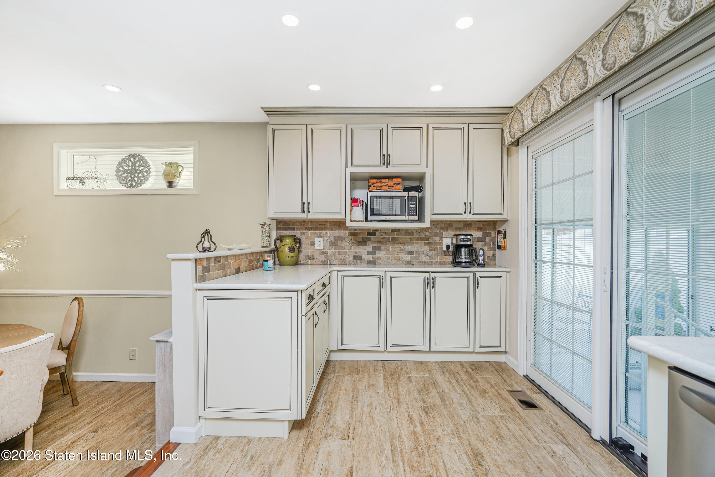 432 Winchester Avenue, Staten Island, NY, 10312 image 13