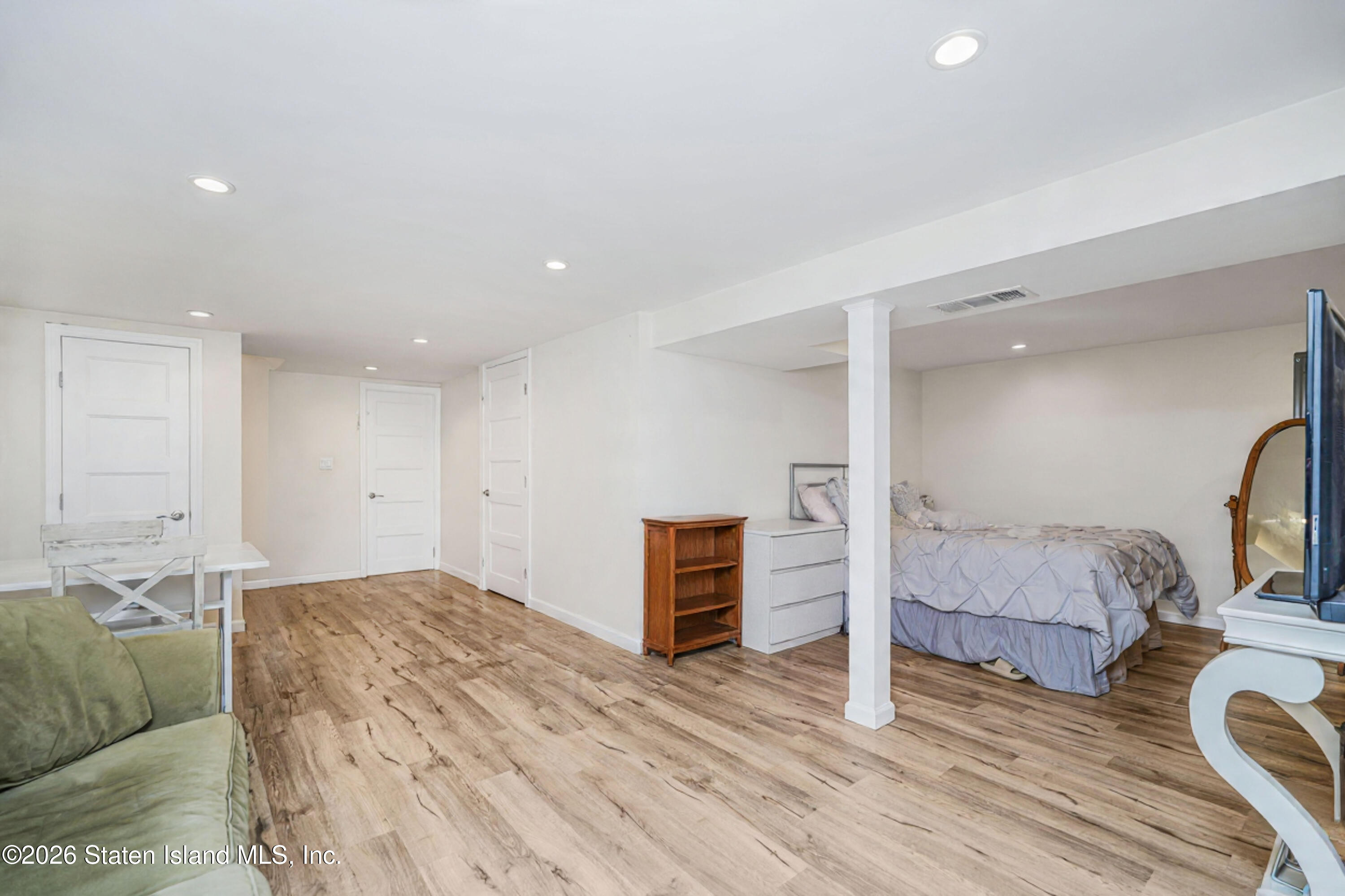 432 Winchester Avenue, Staten Island, NY, 10312 image 24
