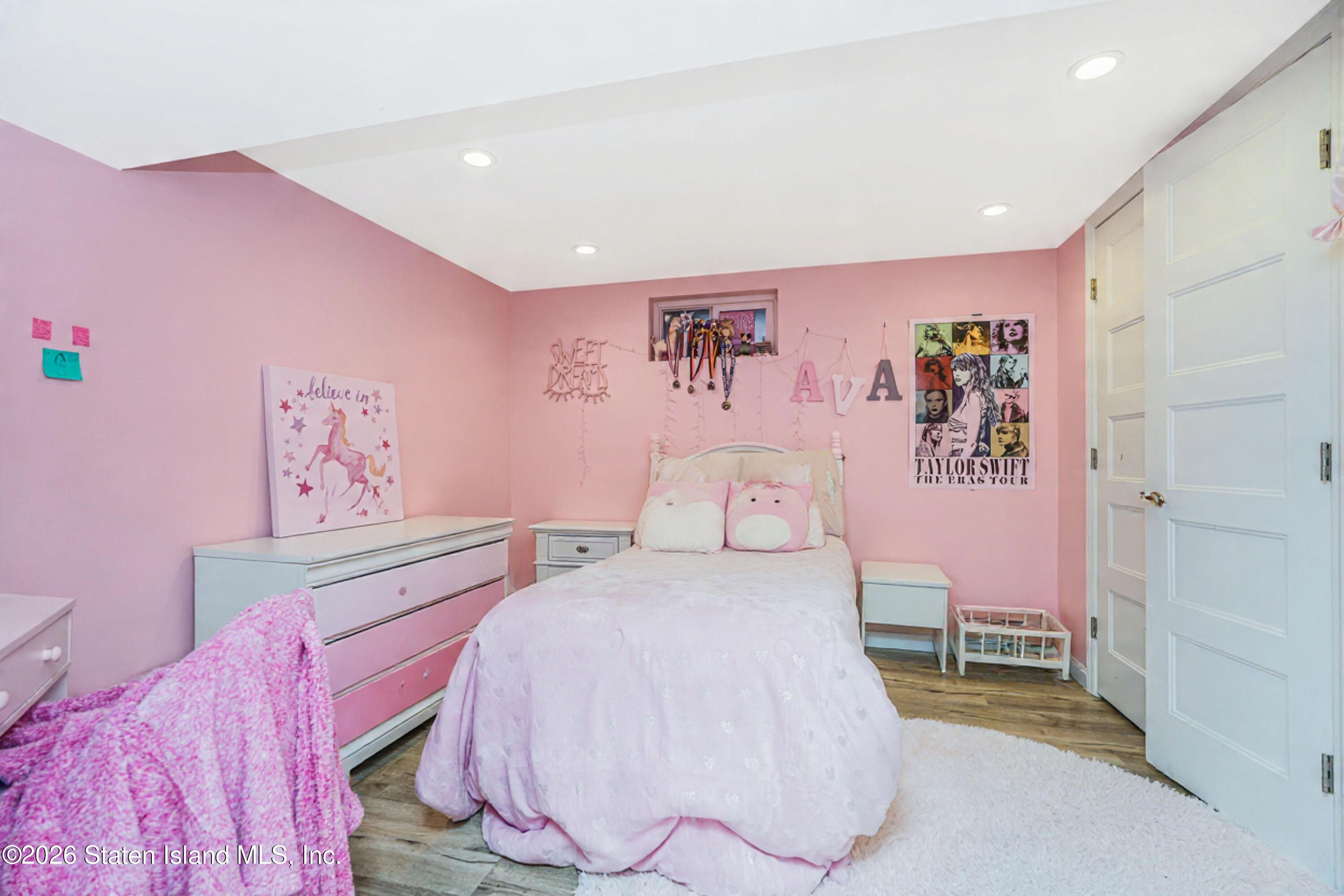 432 Winchester Avenue, Staten Island, NY, 10312 image 25
