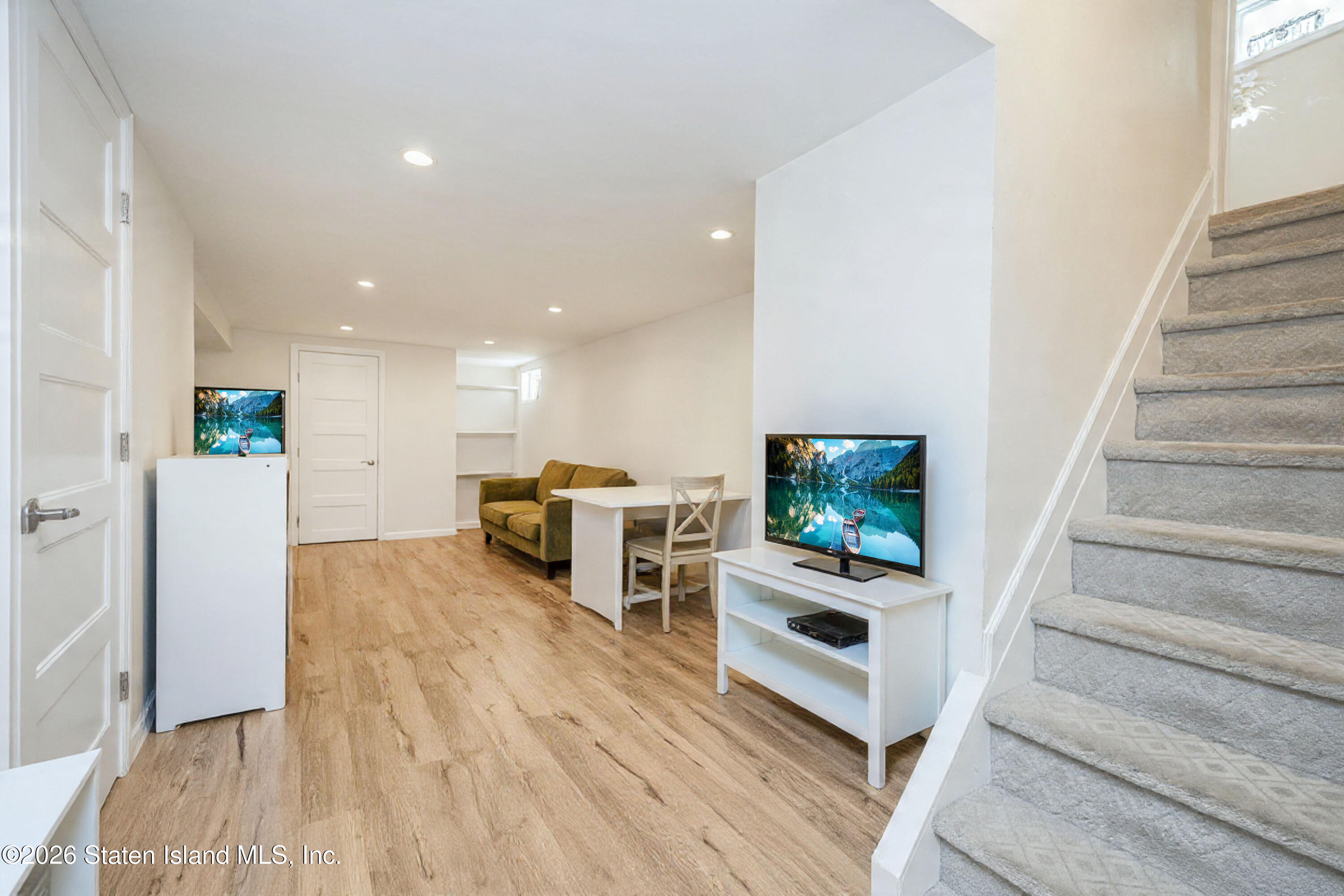 432 Winchester Avenue, Staten Island, NY, 10312 image 21