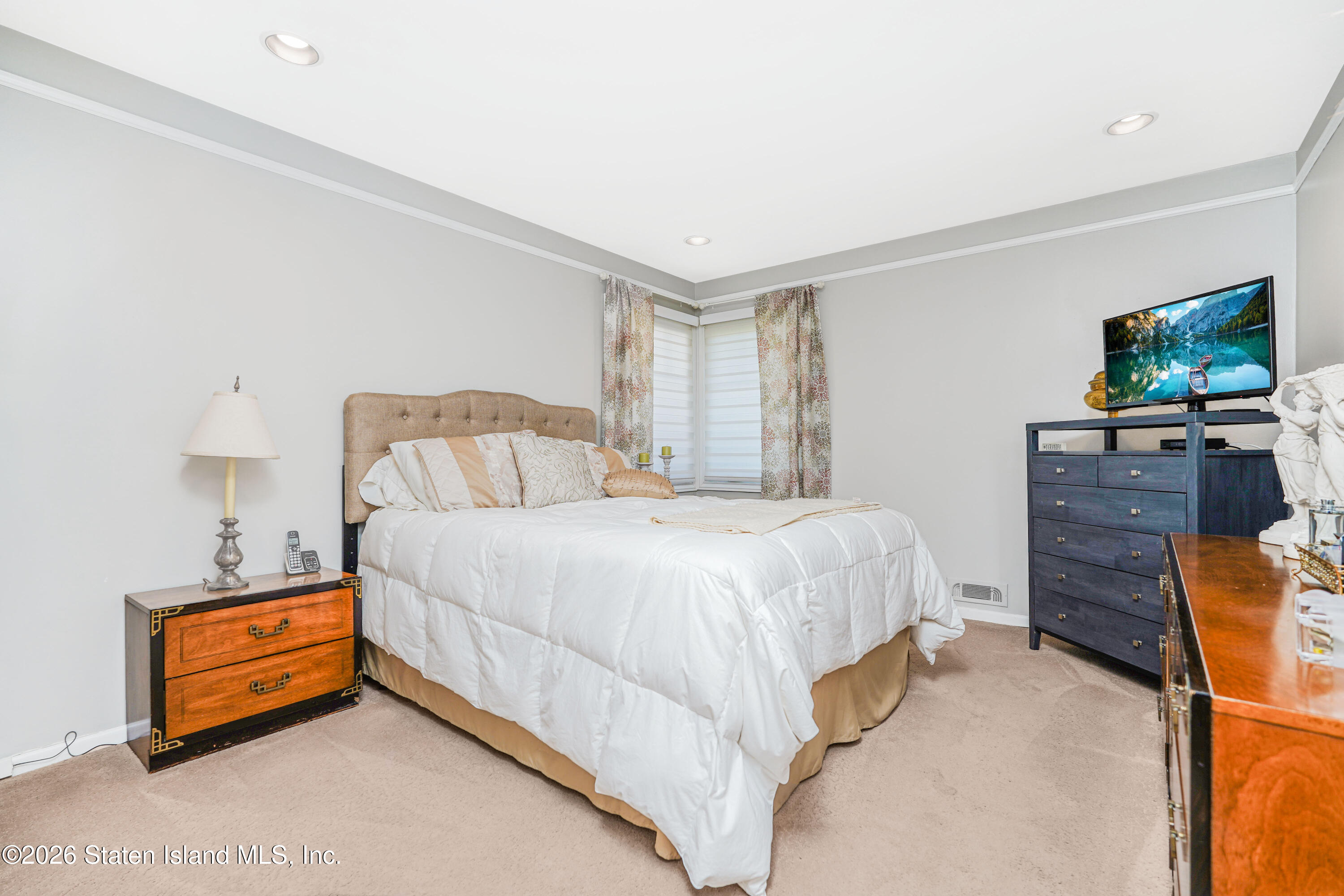 432 Winchester Avenue, Staten Island, NY, 10312 image 37