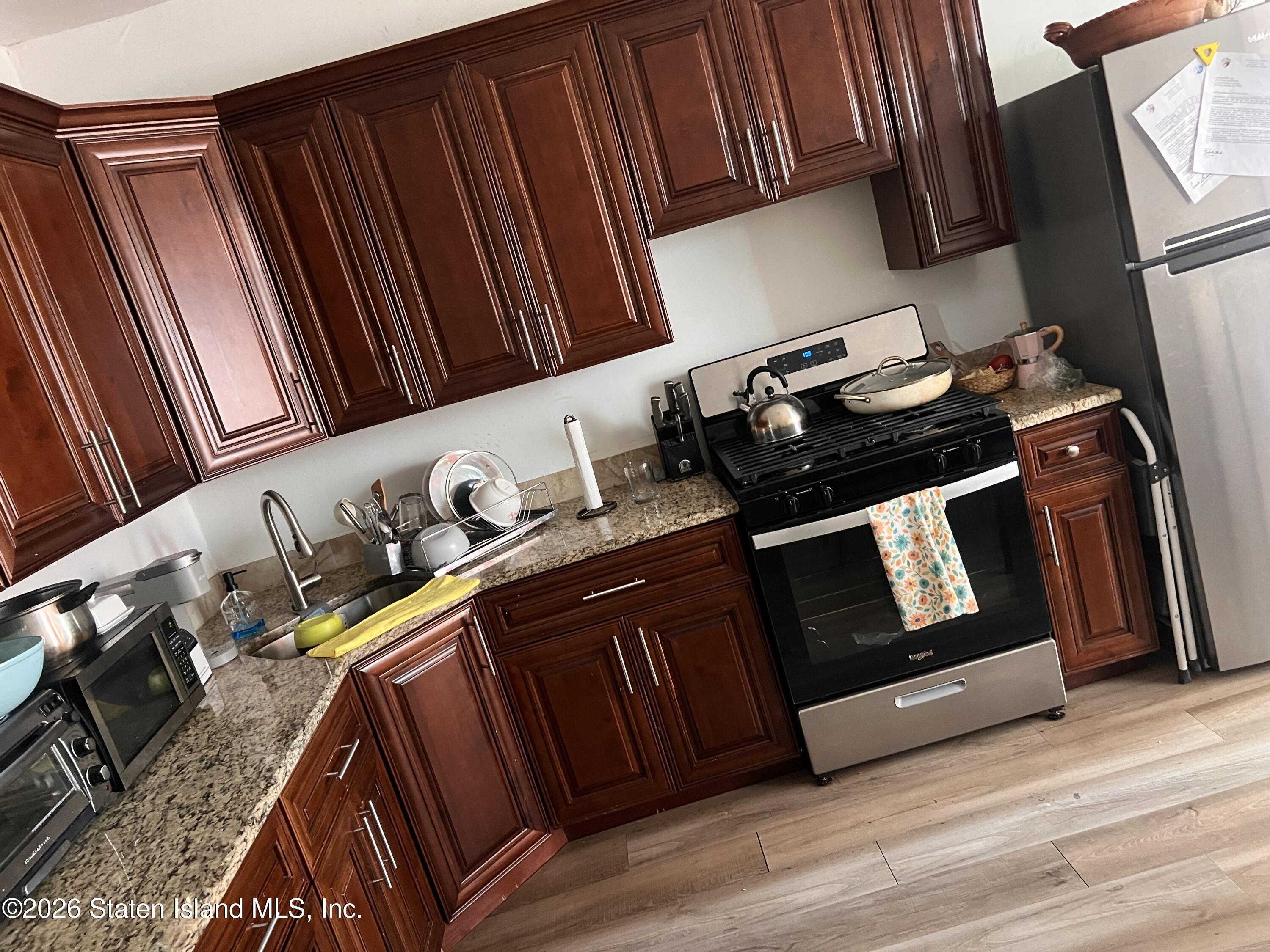 118 Scribner Avenue, Staten Island, NY, 10301 image 9