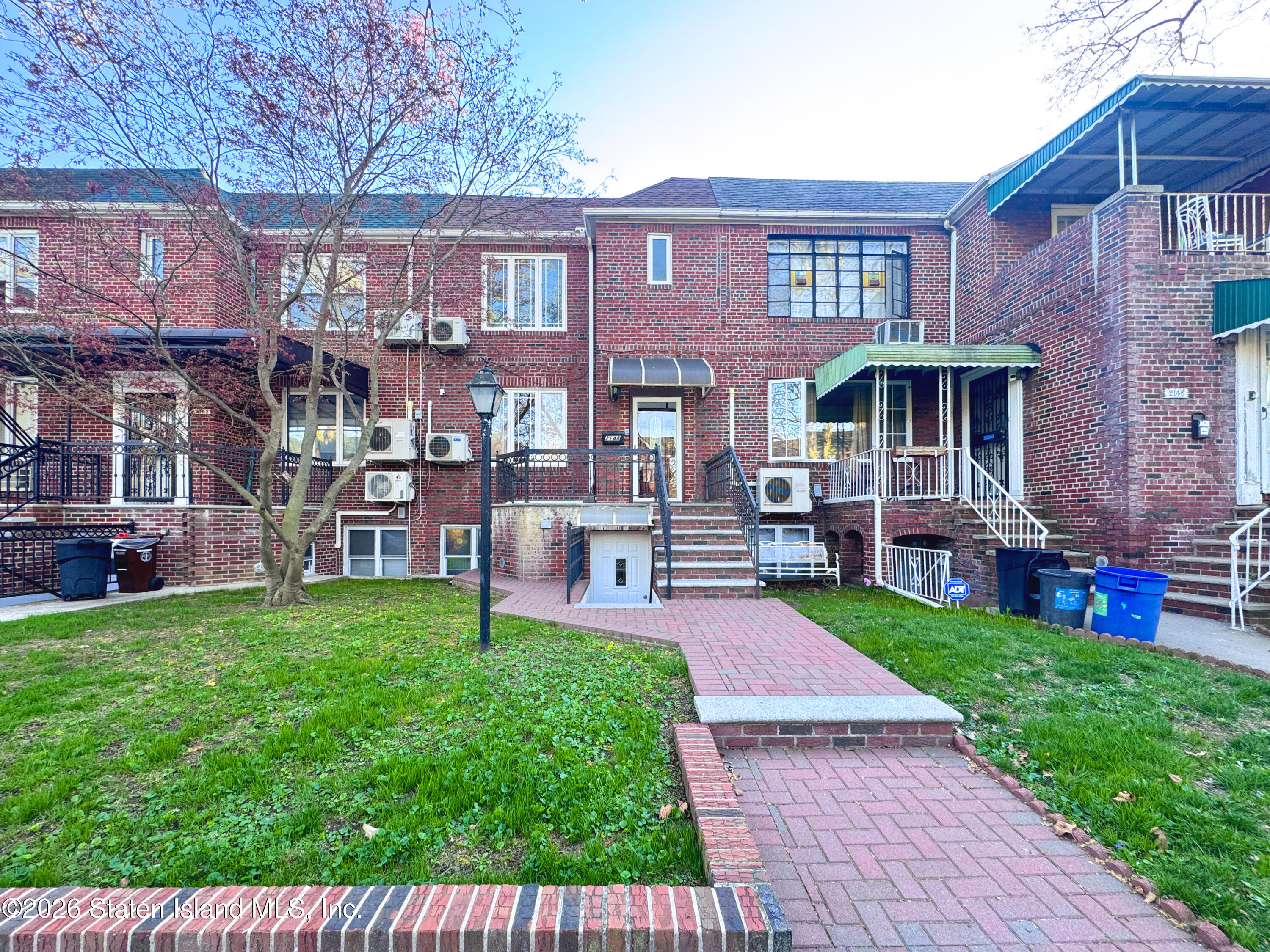 2148 E 34th Street Image 1
