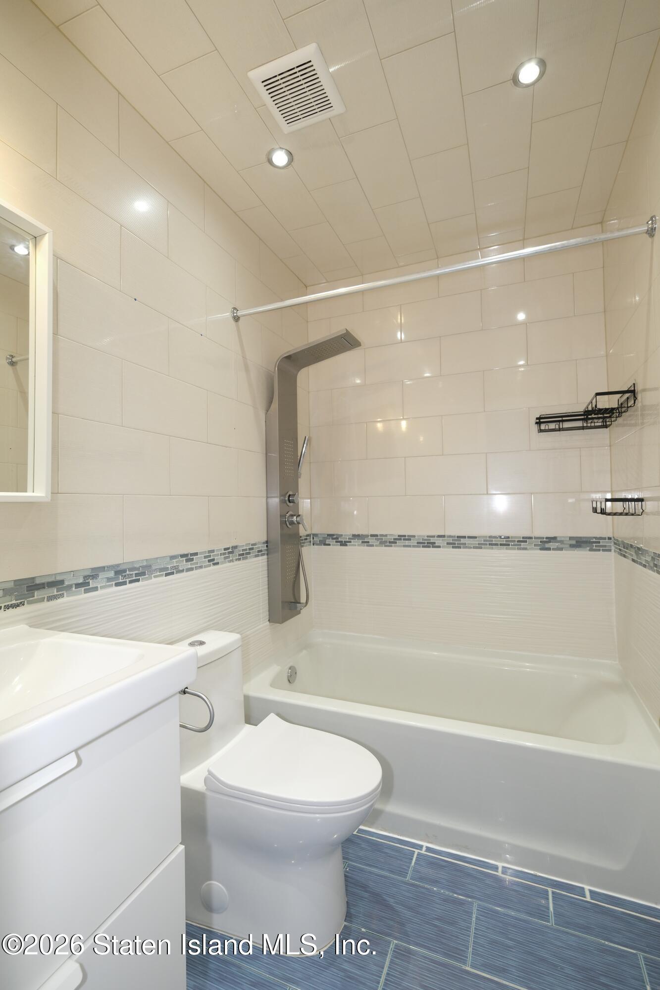 1047 Father Capodanno Boulevard, Staten Island, NY, 10306 image 16