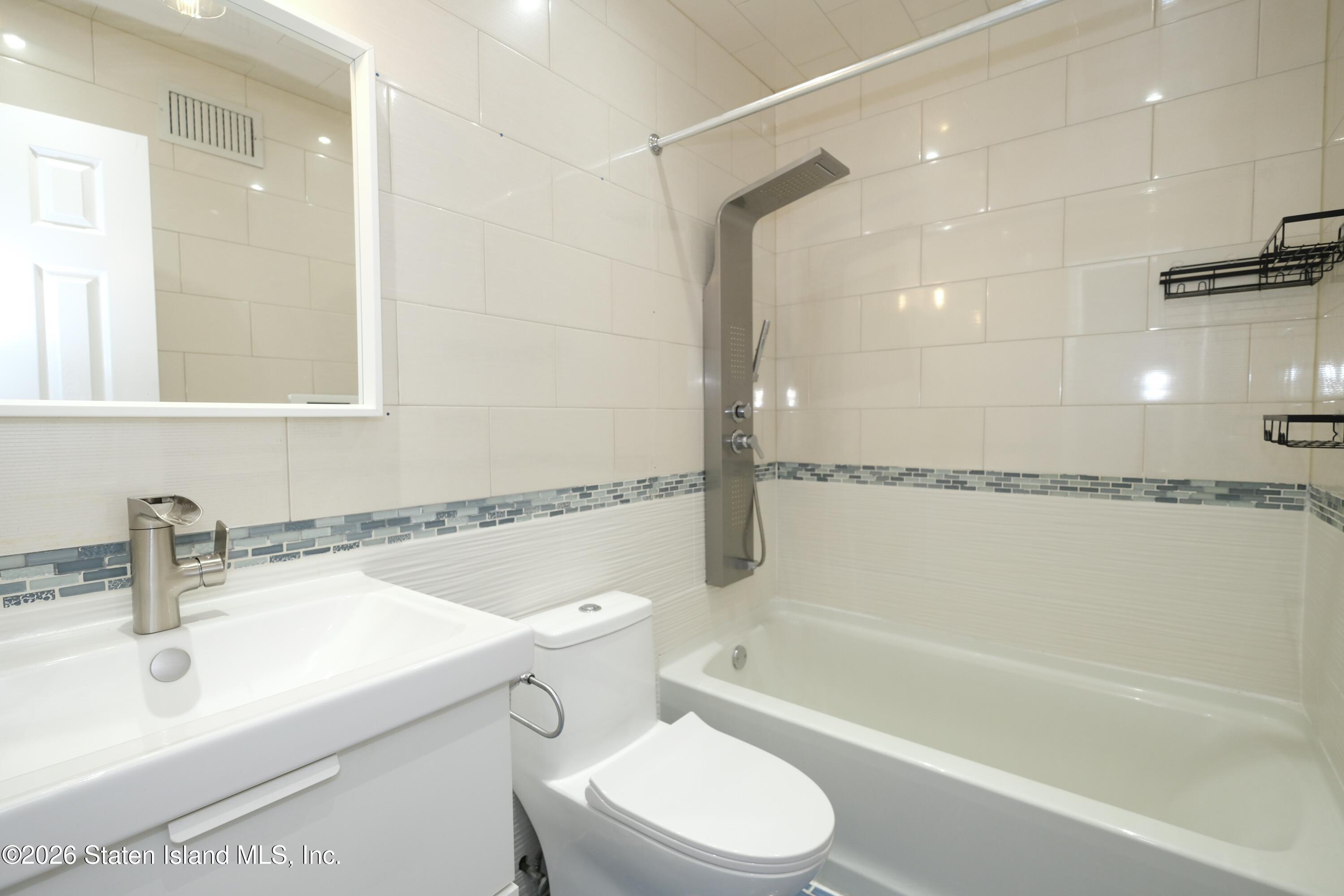 1047 Father Capodanno Boulevard, Staten Island, NY, 10306 image 17