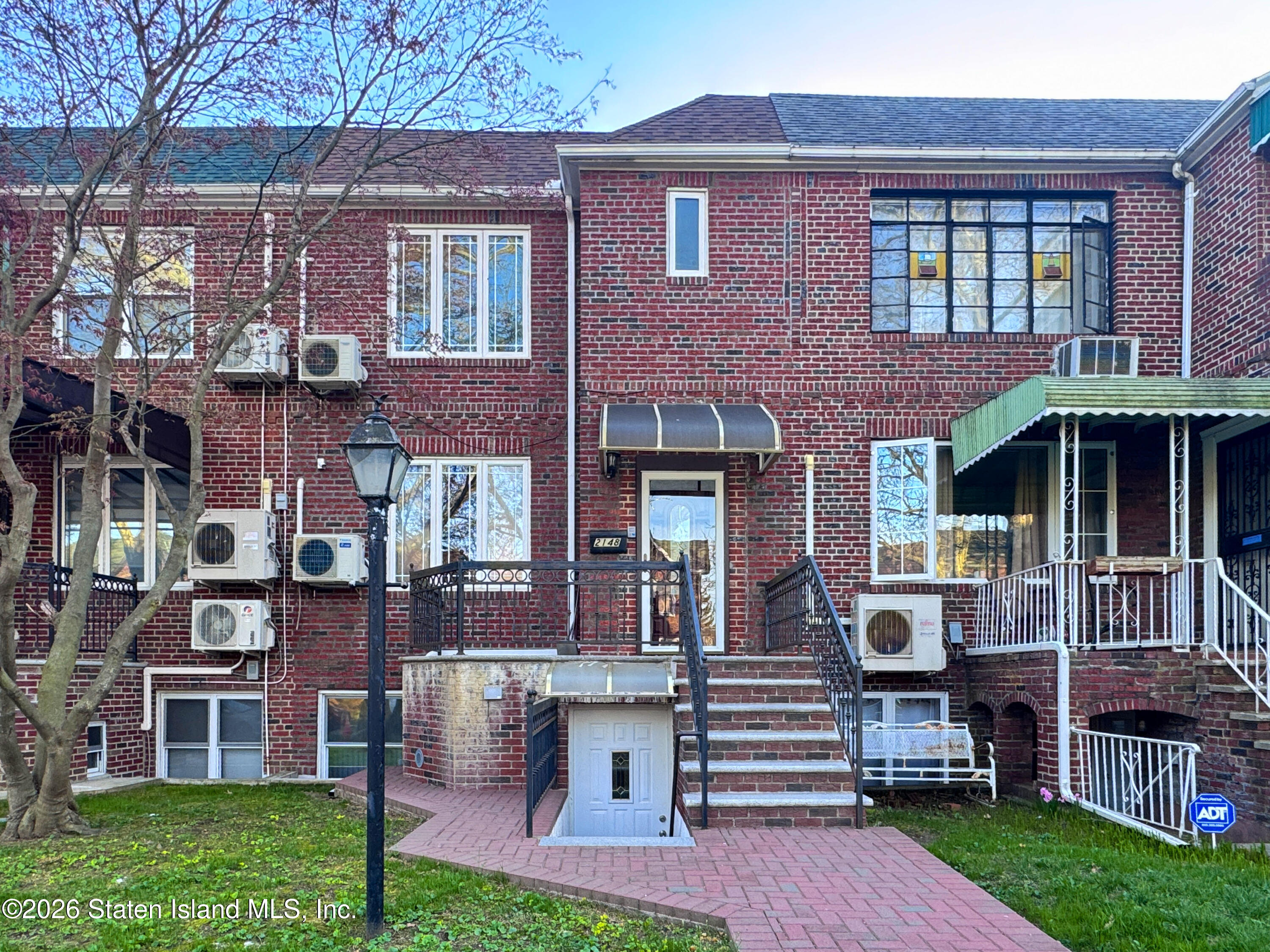 2148 E 34th Street Image 2