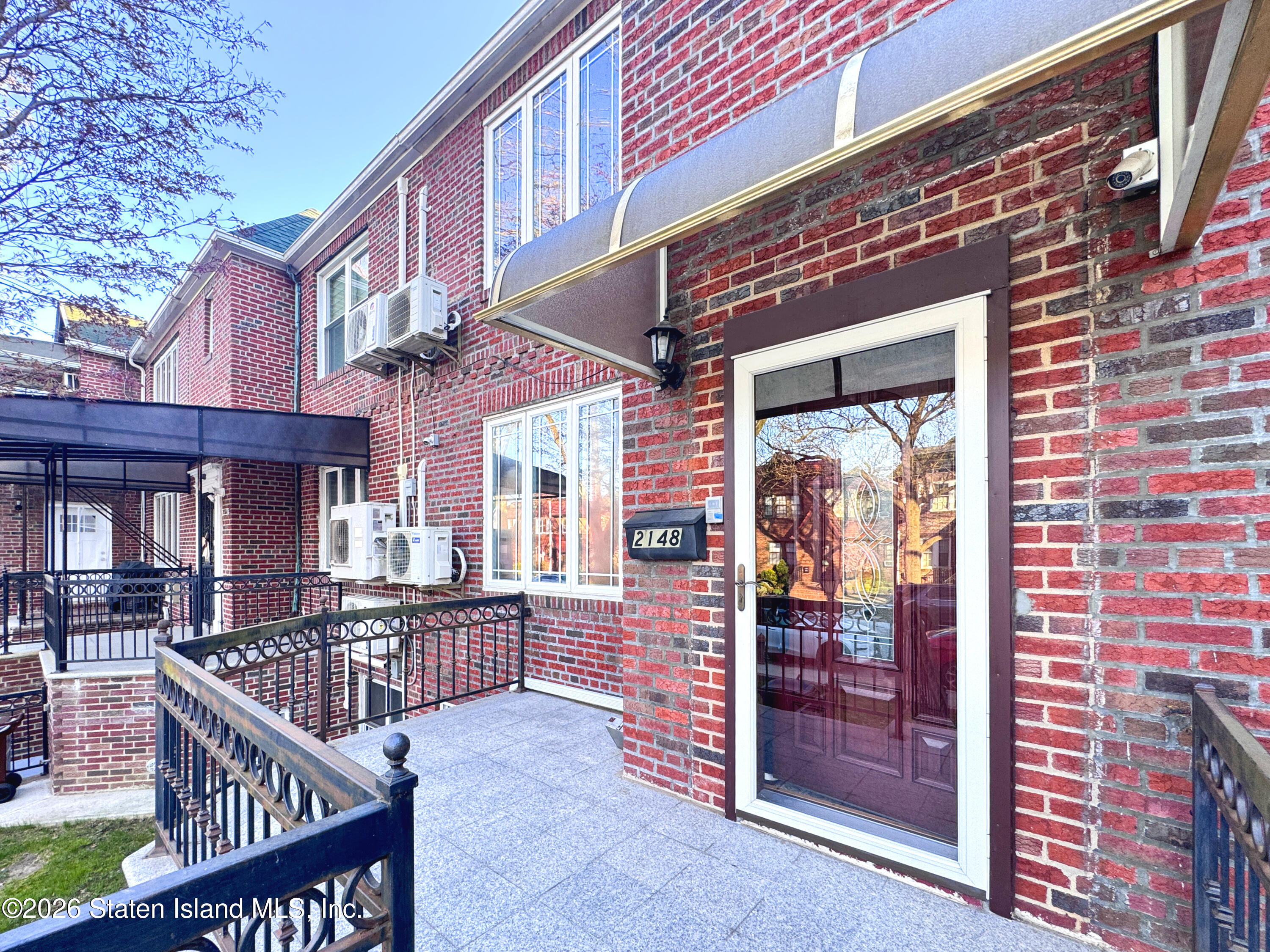 2148 E 34th Street Image 3