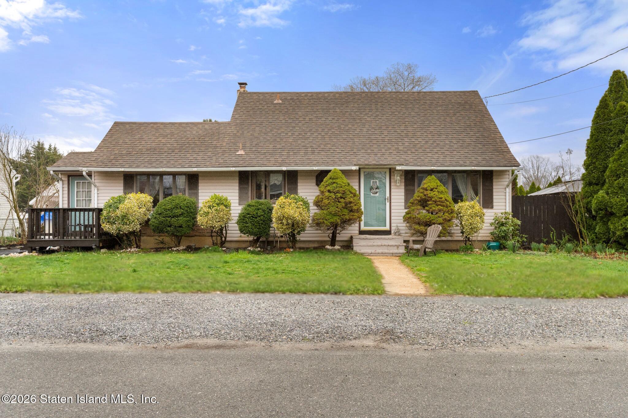 109 Harding Drive Image 4