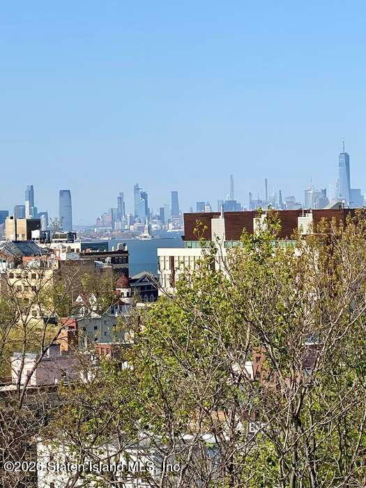 105 Tompkins Circle, Staten Island, NY, 10301 image 16