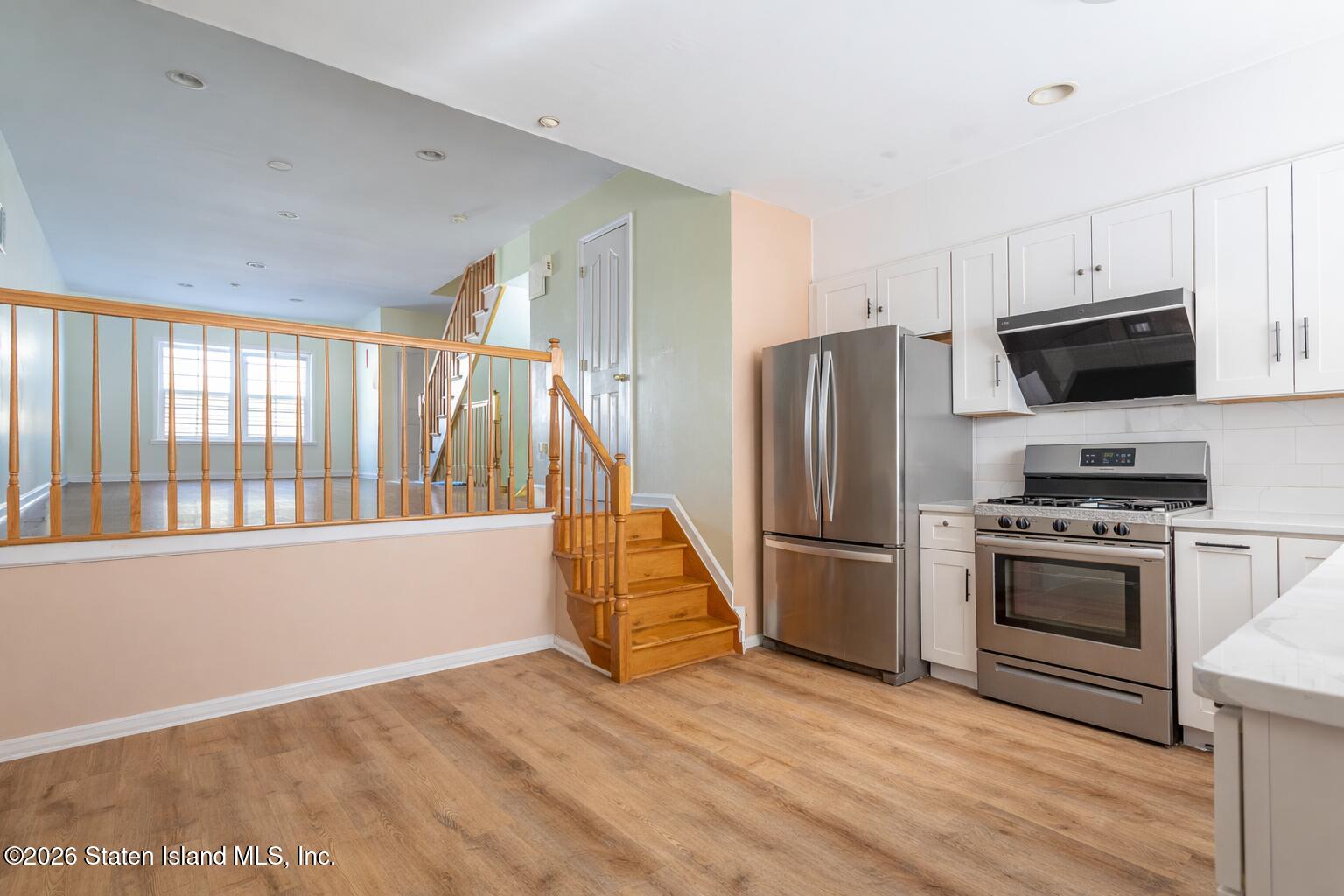 69 Alex Circle, Staten Island, NY, 10305 image 17