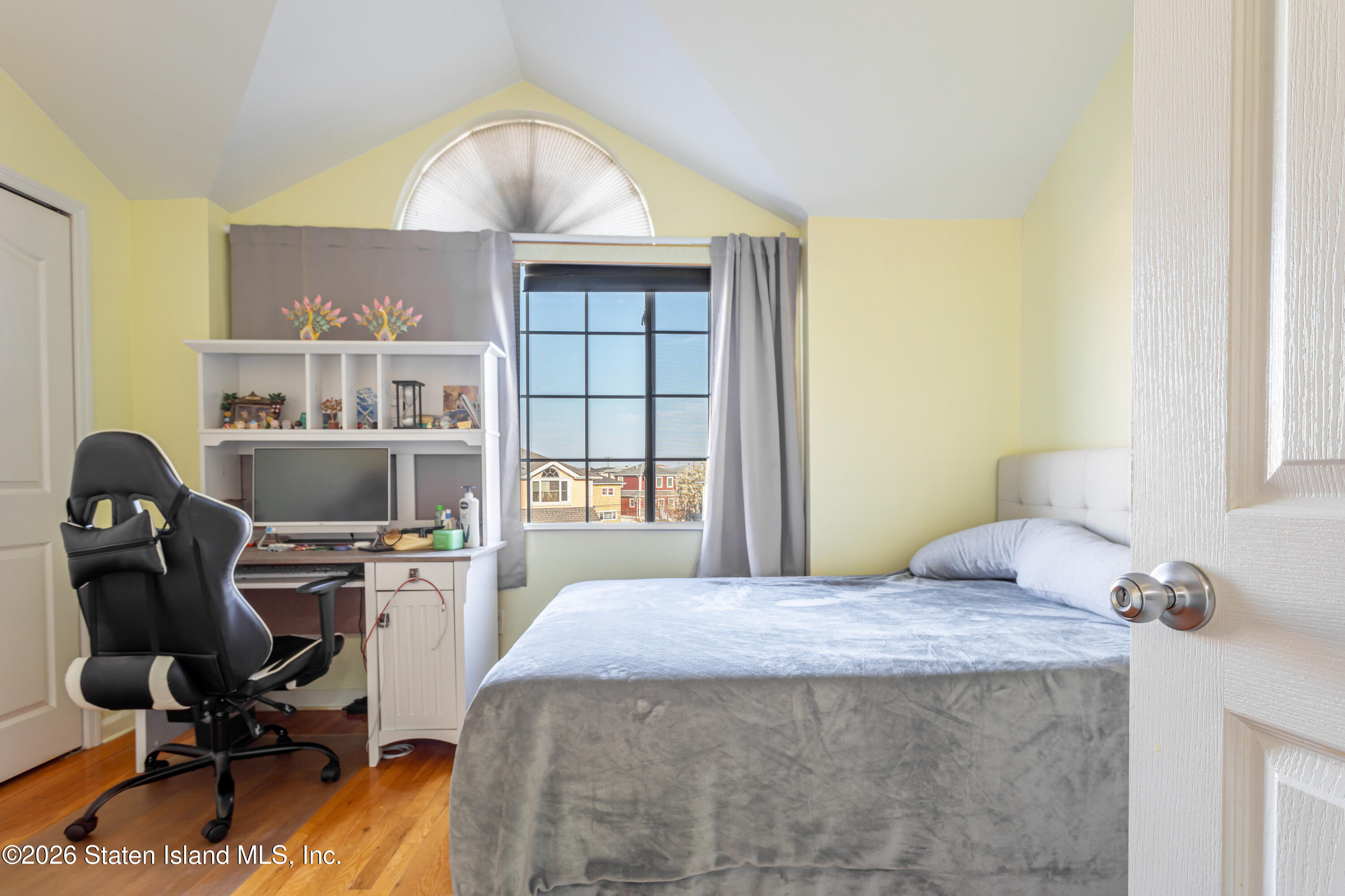 69 Alex Circle, Staten Island, NY, 10305 image 31