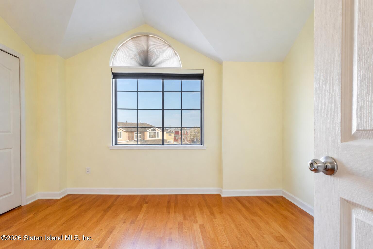 69 Alex Circle, Staten Island, NY, 10305 image 32