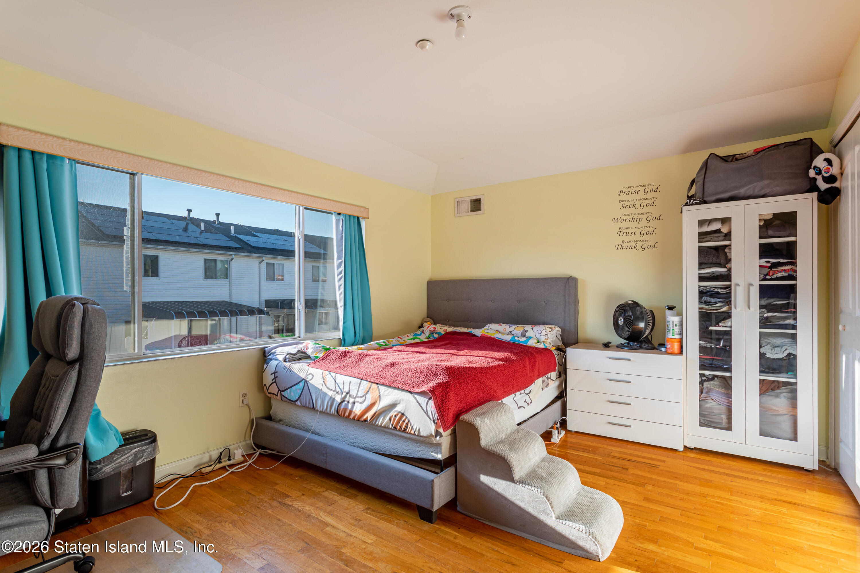 69 Alex Circle, Staten Island, NY, 10305 image 25