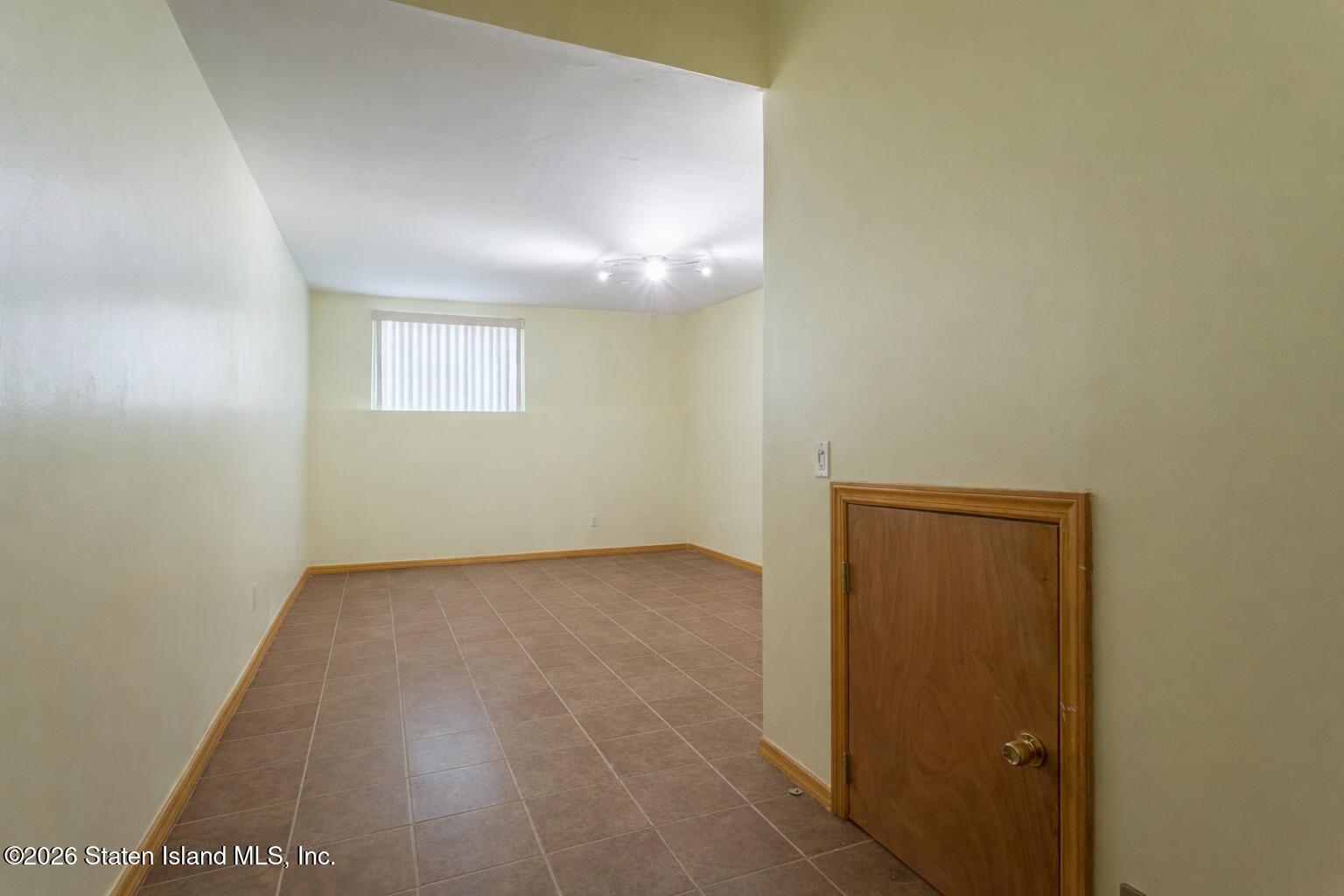 69 Alex Circle, Staten Island, NY, 10305 image 44