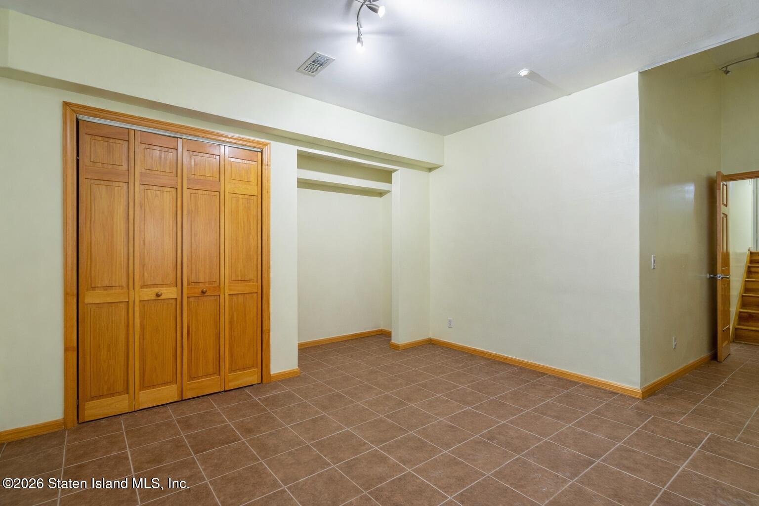 69 Alex Circle, Staten Island, NY, 10305 image 45