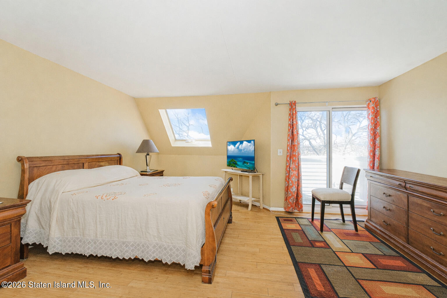 105 Tompkins Circle, Staten Island, NY, 10301 image 9